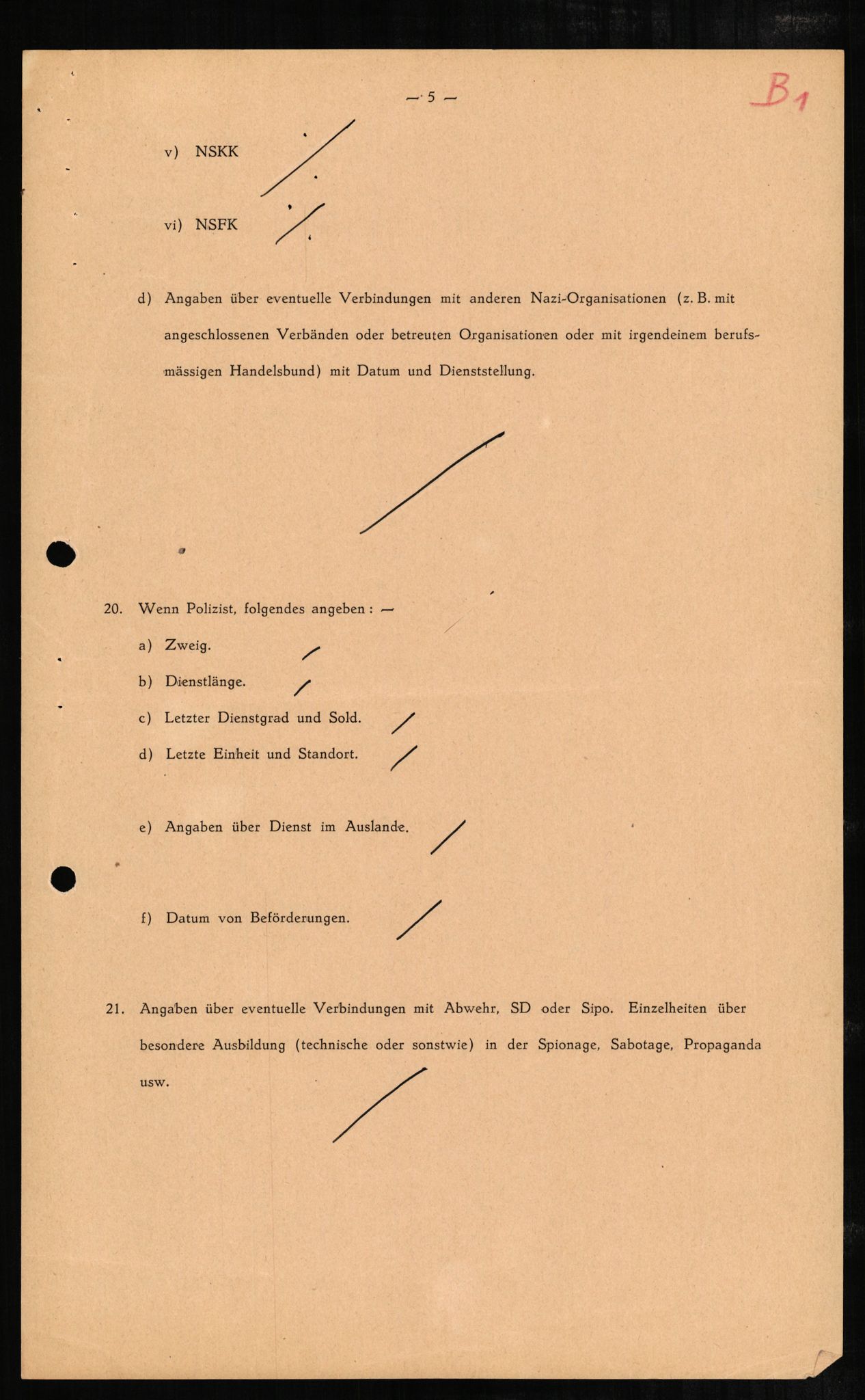 Forsvaret, Forsvarets overkommando II, RA/RAFA-3915/D/Db/L0002: CI Questionaires. Tyske okkupasjonsstyrker i Norge. Tyskere., 1945-1946, p. 198