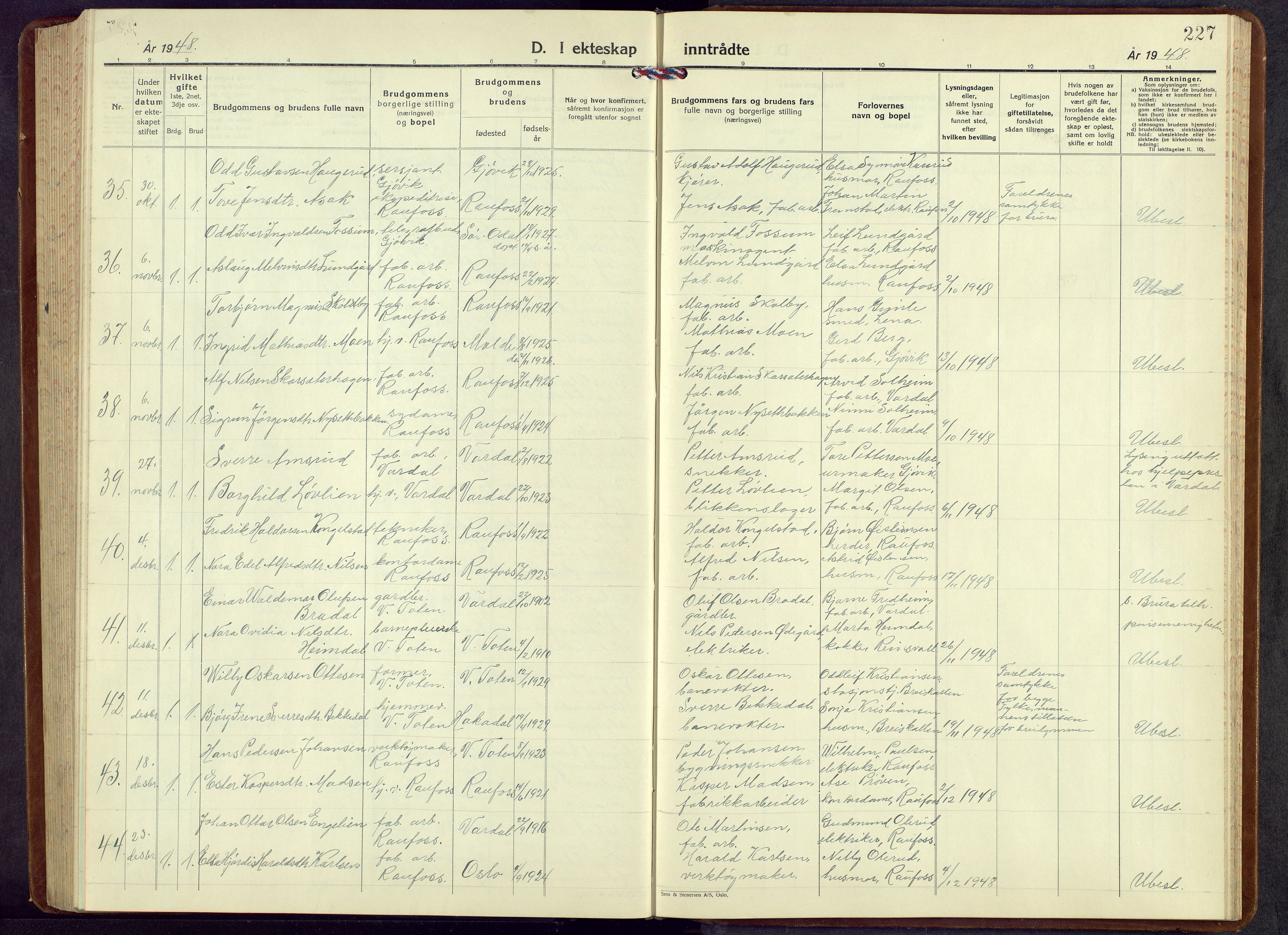 Vestre Toten prestekontor, SAH/PREST-108/H/Ha/Hab/L0013: Parish register (copy) no. 13, 1940-1956, p. 227