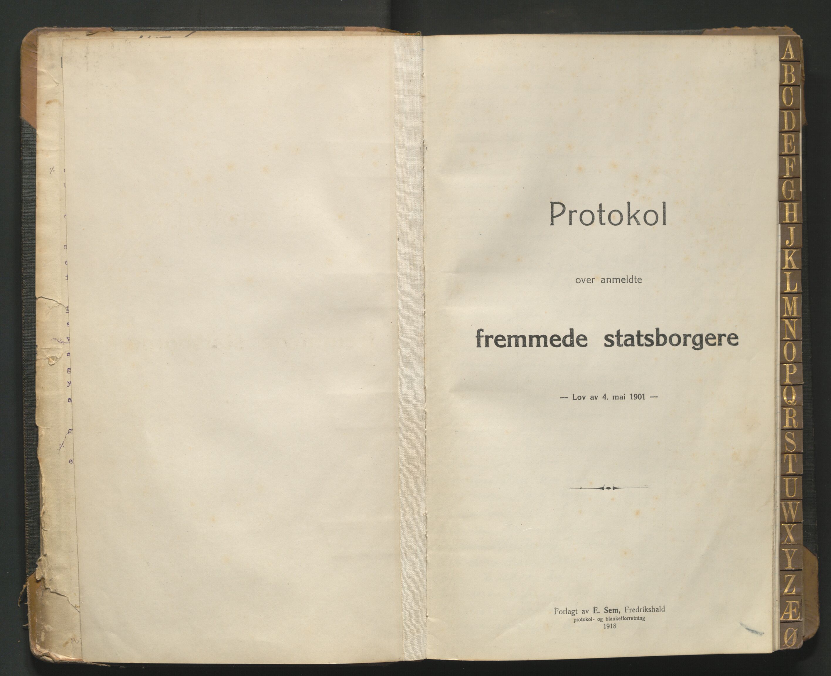 Fredrikstad politikammer, AV/SAO-A-10055/H/Hb/Hba/L0003: Protokoll over fremmede statsborgere, 1920-1925