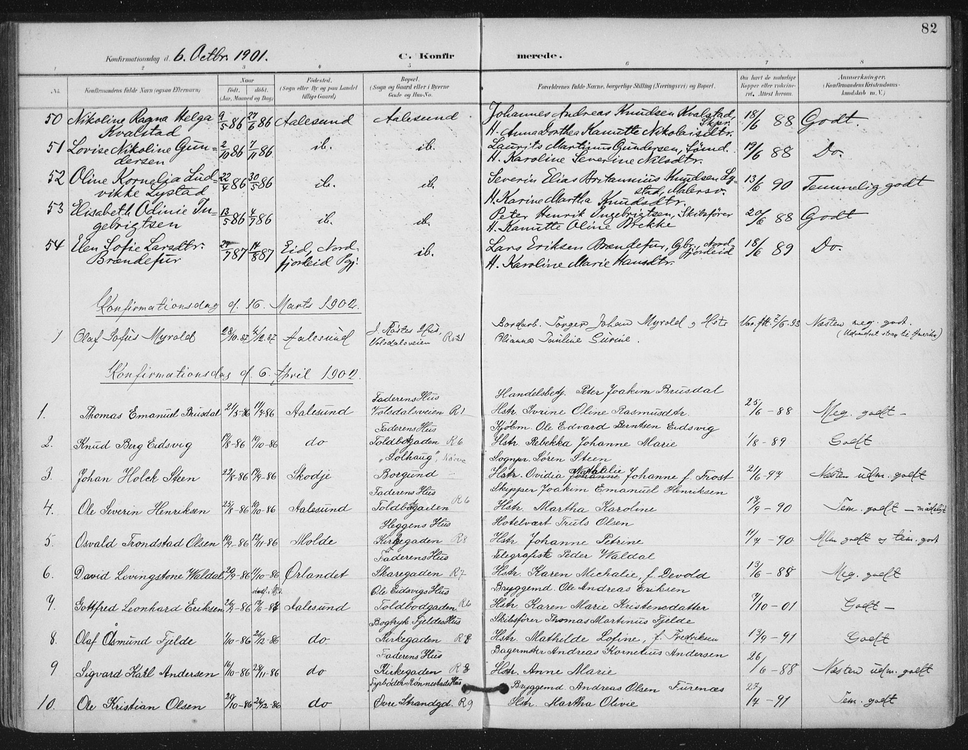 Ministerialprotokoller, klokkerbøker og fødselsregistre - Møre og Romsdal, SAT/A-1454/529/L0457: Parish register (official) no. 529A07, 1894-1903, p. 82