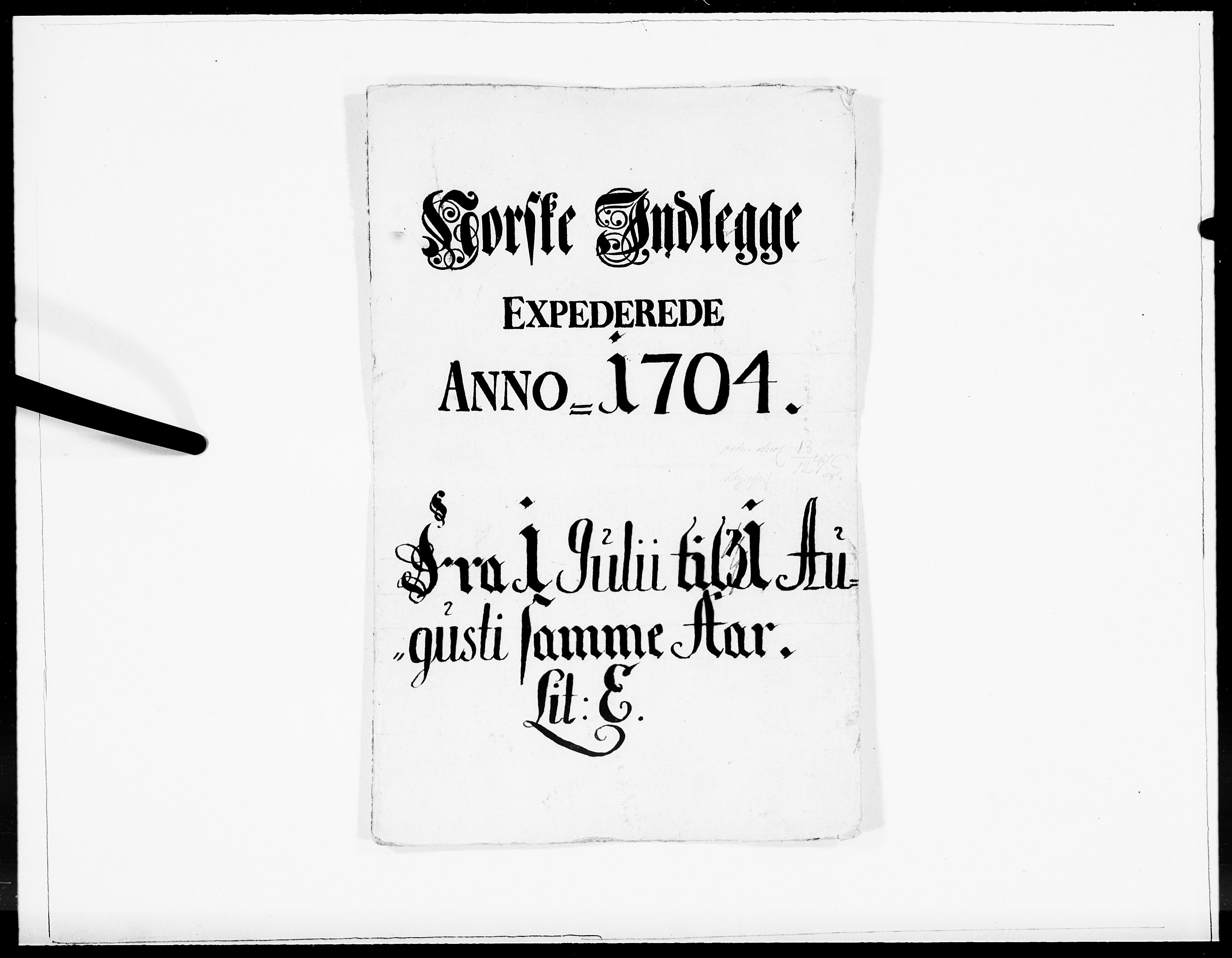 Danske Kanselli 1572-1799, AV/RA-EA-3023/F/Fc/Fcc/Fcca/L0057: Norske innlegg 1572-1799, 1704, p. 109