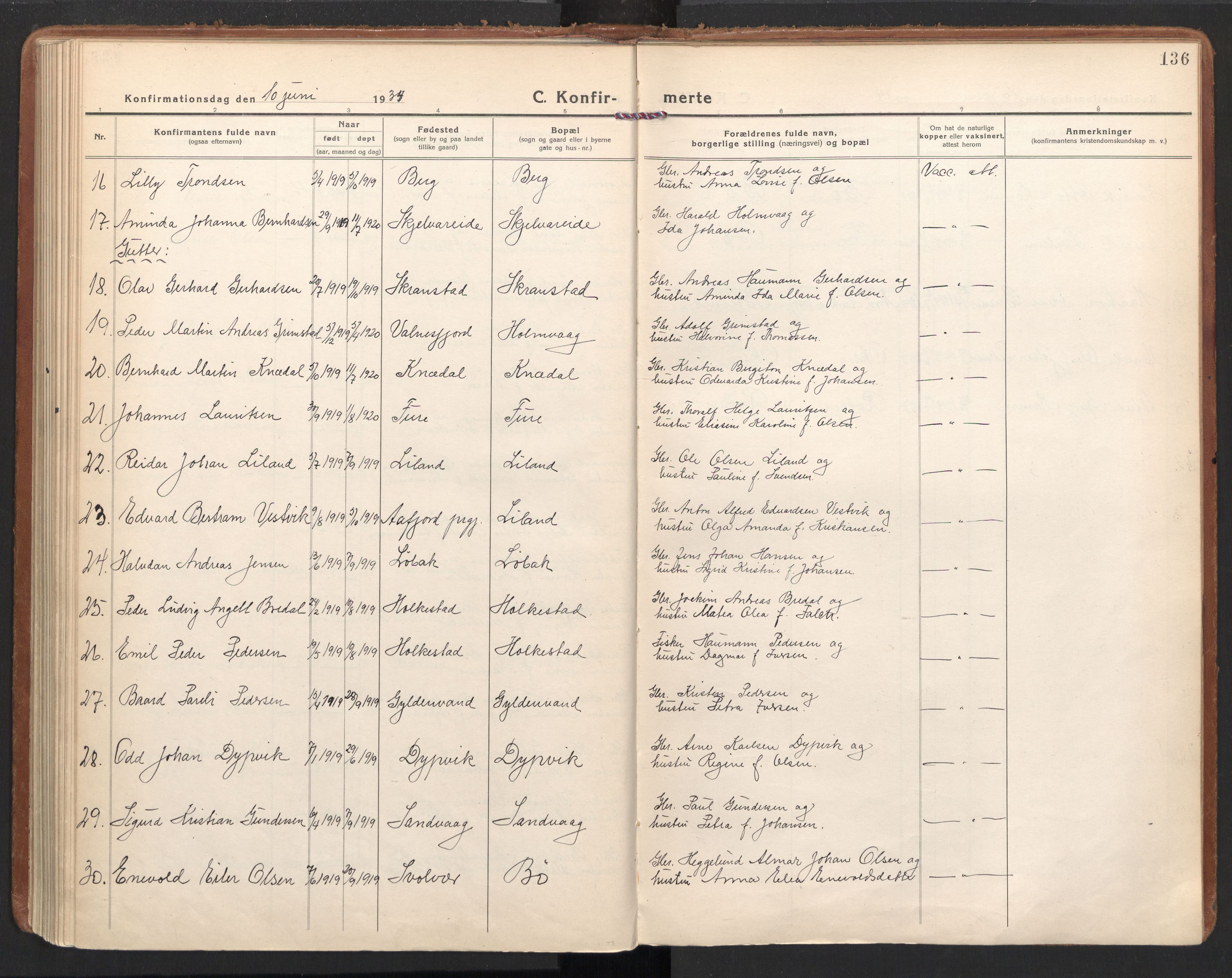 Ministerialprotokoller, klokkerbøker og fødselsregistre - Nordland, AV/SAT-A-1459/855/L0810: Parish register (official) no. 855A17, 1921-1939, p. 136