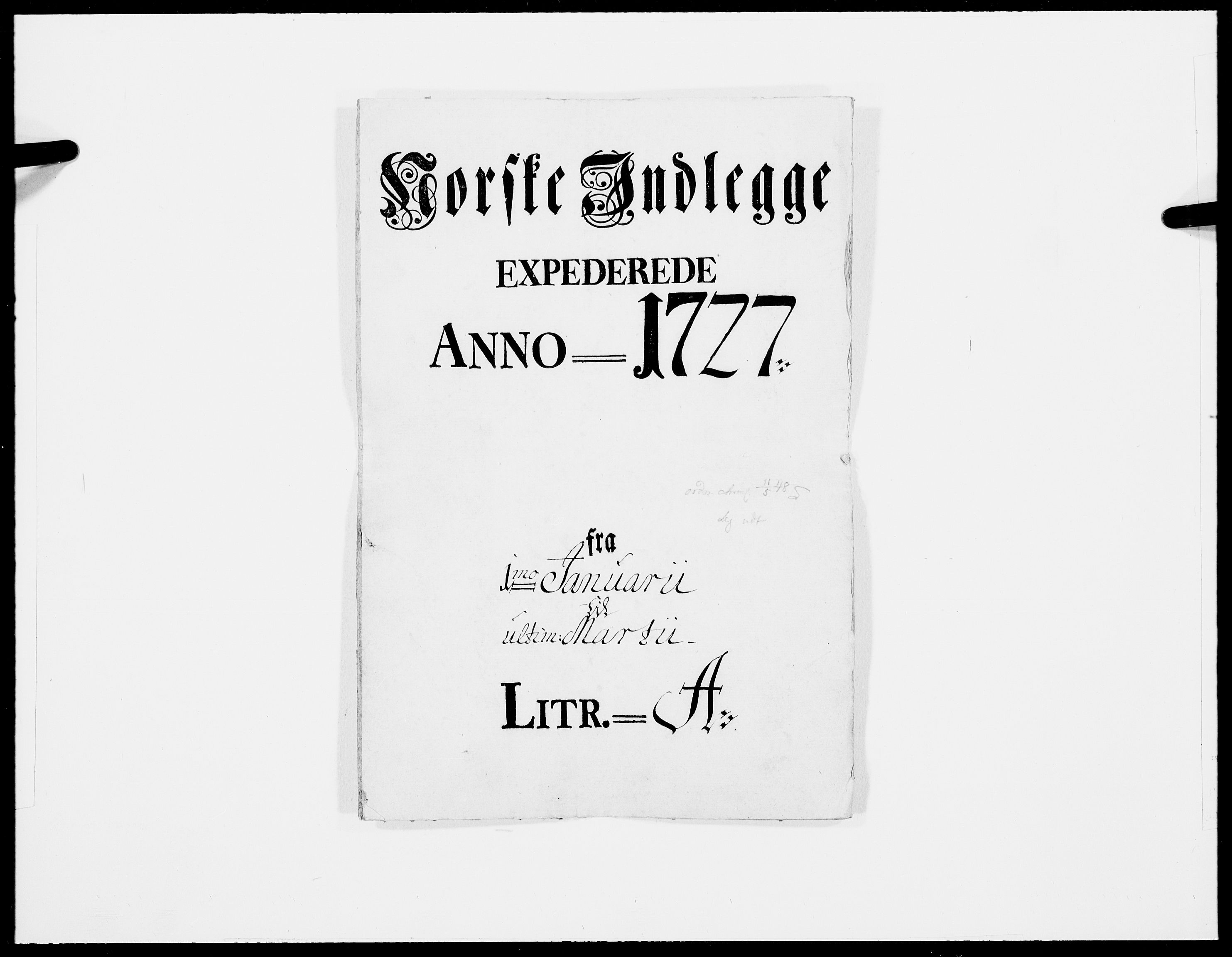 Danske Kanselli 1572-1799, AV/RA-EA-3023/F/Fc/Fcc/Fcca/L0100: Norske innlegg 1572-1799, 1727, p. 1