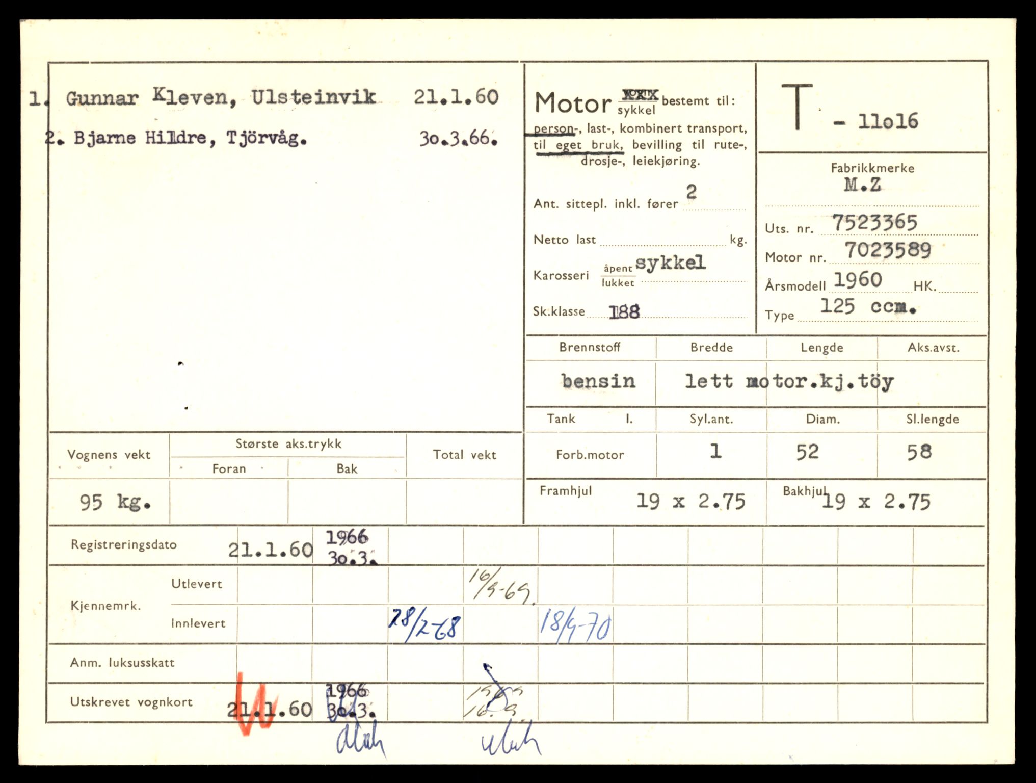 Møre og Romsdal vegkontor - Ålesund trafikkstasjon, AV/SAT-A-4099/F/Fe/L0025: Registreringskort for kjøretøy T 10931 - T 11045, 1927-1998, p. 2273