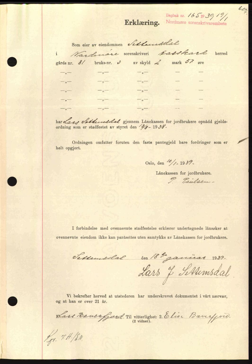 Nordmøre sorenskriveri, SAT/A-4132/1/2/2Ca: Mortgage book no. B84, 1938-1939, Diary no: : 165/1939
