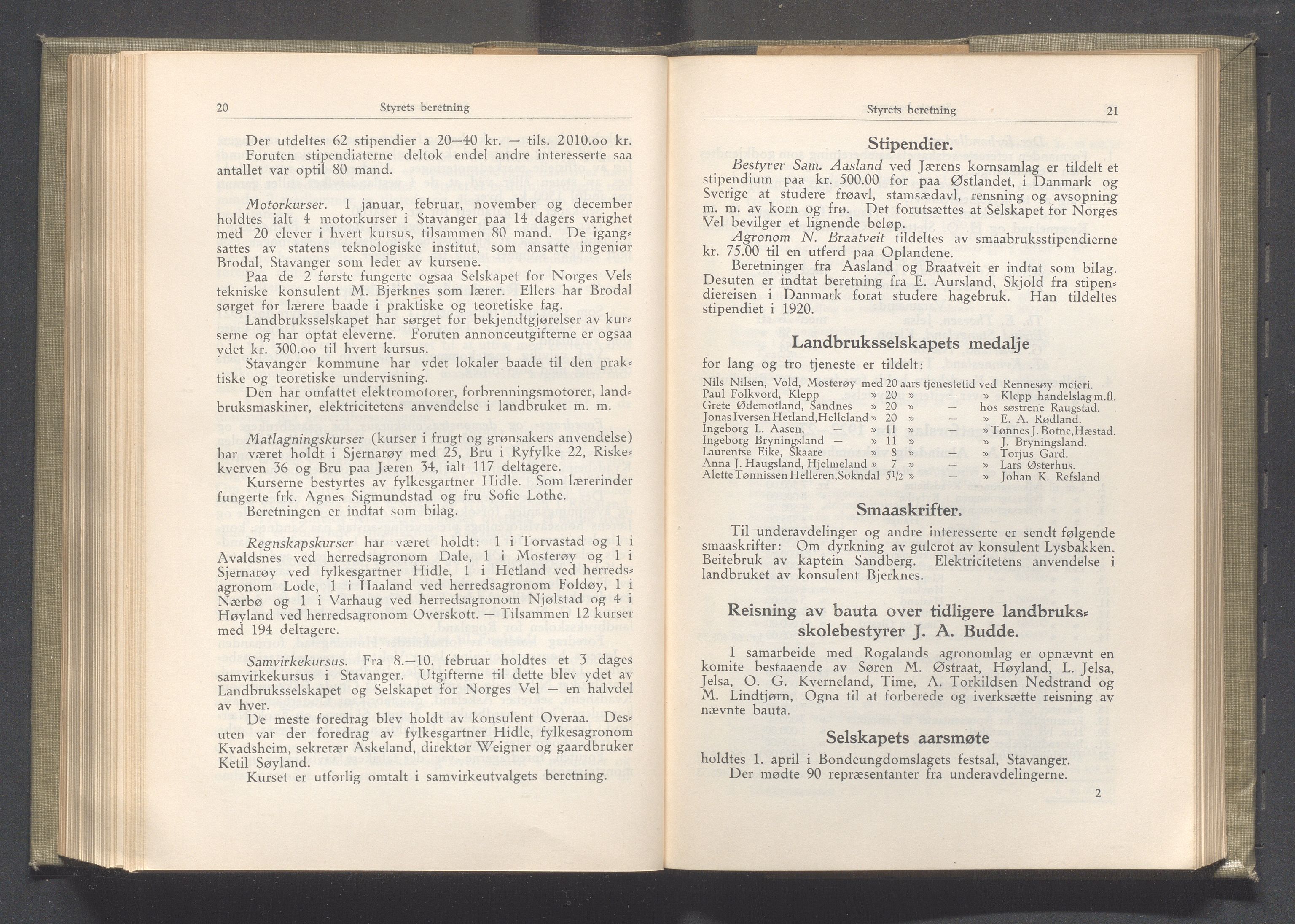 Rogaland fylkeskommune - Fylkesrådmannen , IKAR/A-900/A/Aa/Aaa/L0041: Møtebok , 1922, p. 20-21