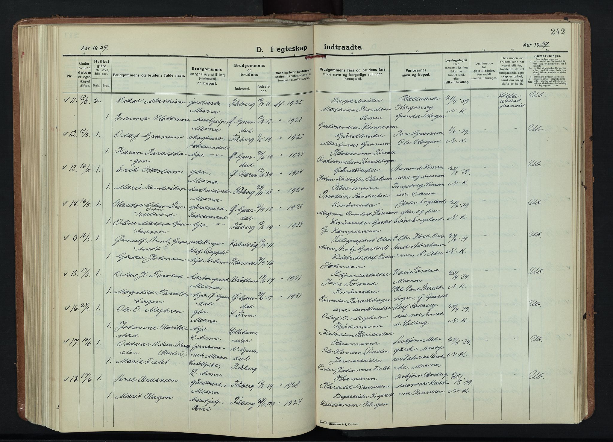 Fåberg prestekontor, AV/SAH-PREST-086/H/Ha/Hab/L0015: Parish register (copy) no. 15, 1924-1949, p. 242