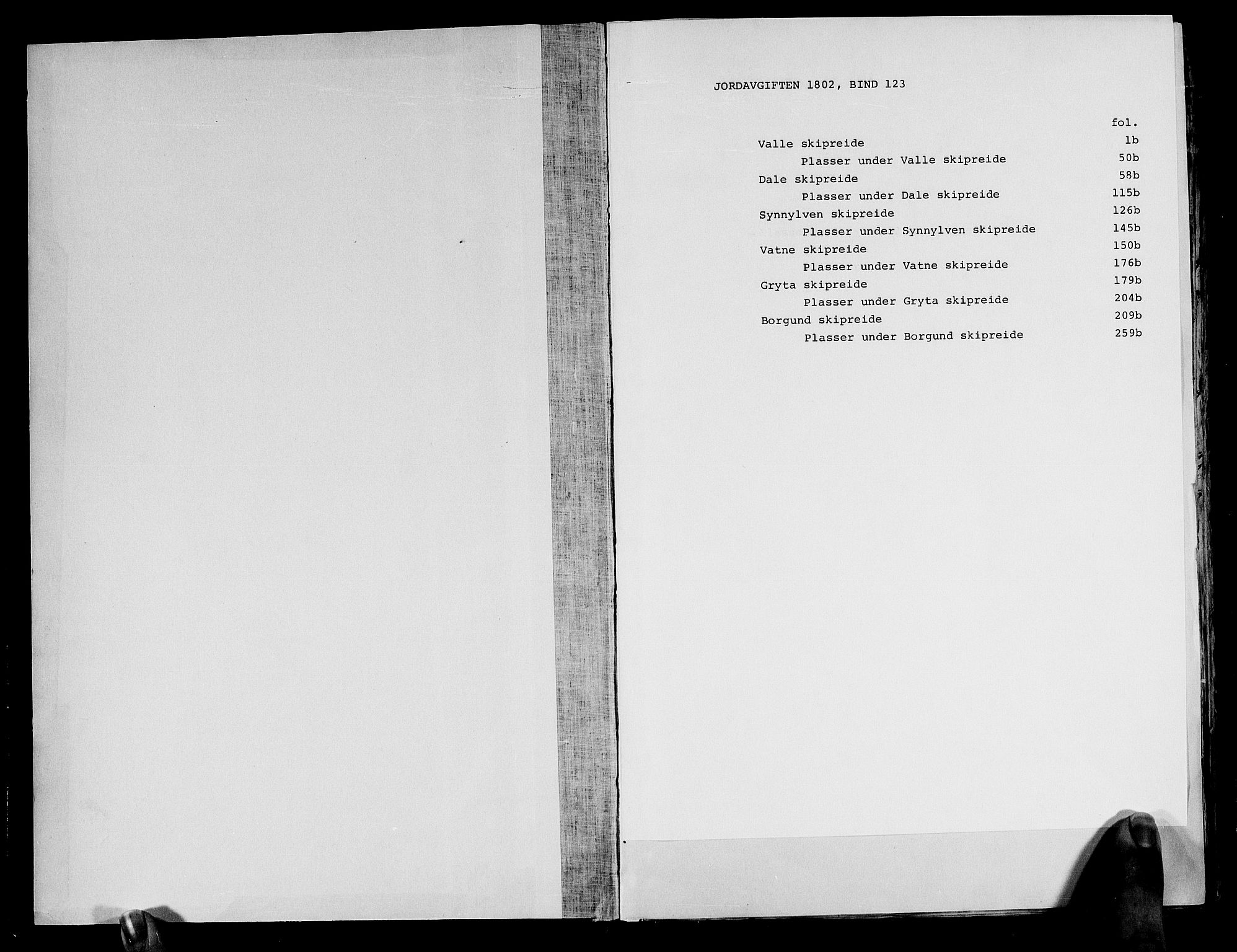 Rentekammeret inntil 1814, Realistisk ordnet avdeling, AV/RA-EA-4070/N/Ne/Nea/L0123: Sunnmøre fogderi. Kommisjonsprotokoll for fogderiets nordre del - Valle, Dale, Sunnylven, Vatne, Grytten og Borgund skipreider, 1803, p. 1