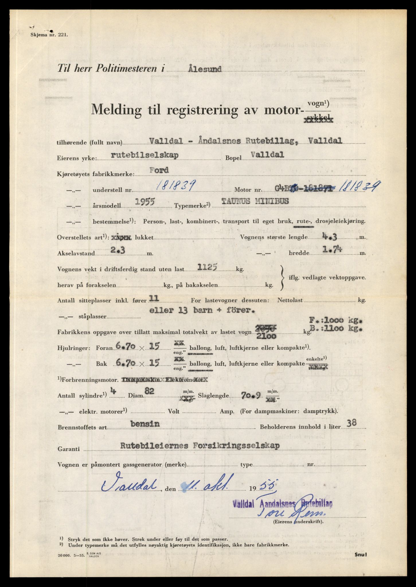 Møre og Romsdal vegkontor - Ålesund trafikkstasjon, AV/SAT-A-4099/F/Fe/L0010: Registreringskort for kjøretøy T 1050 - T 1169, 1927-1998, p. 2309