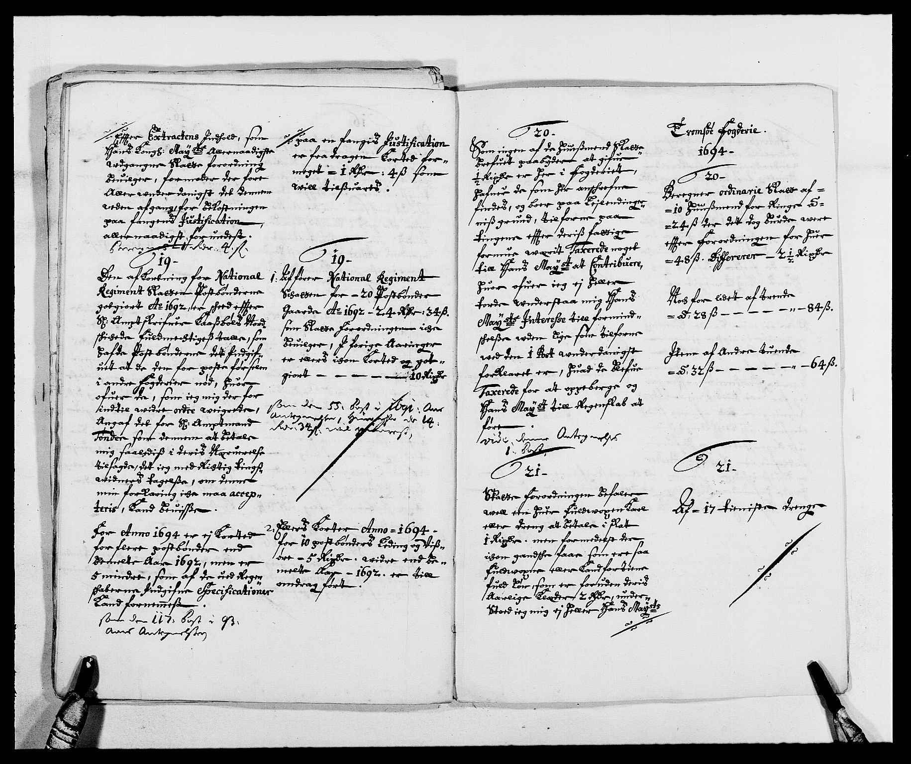 Rentekammeret inntil 1814, Reviderte regnskaper, Fogderegnskap, RA/EA-4092/R68/L4752: Fogderegnskap Senja og Troms, 1691-1693, p. 320