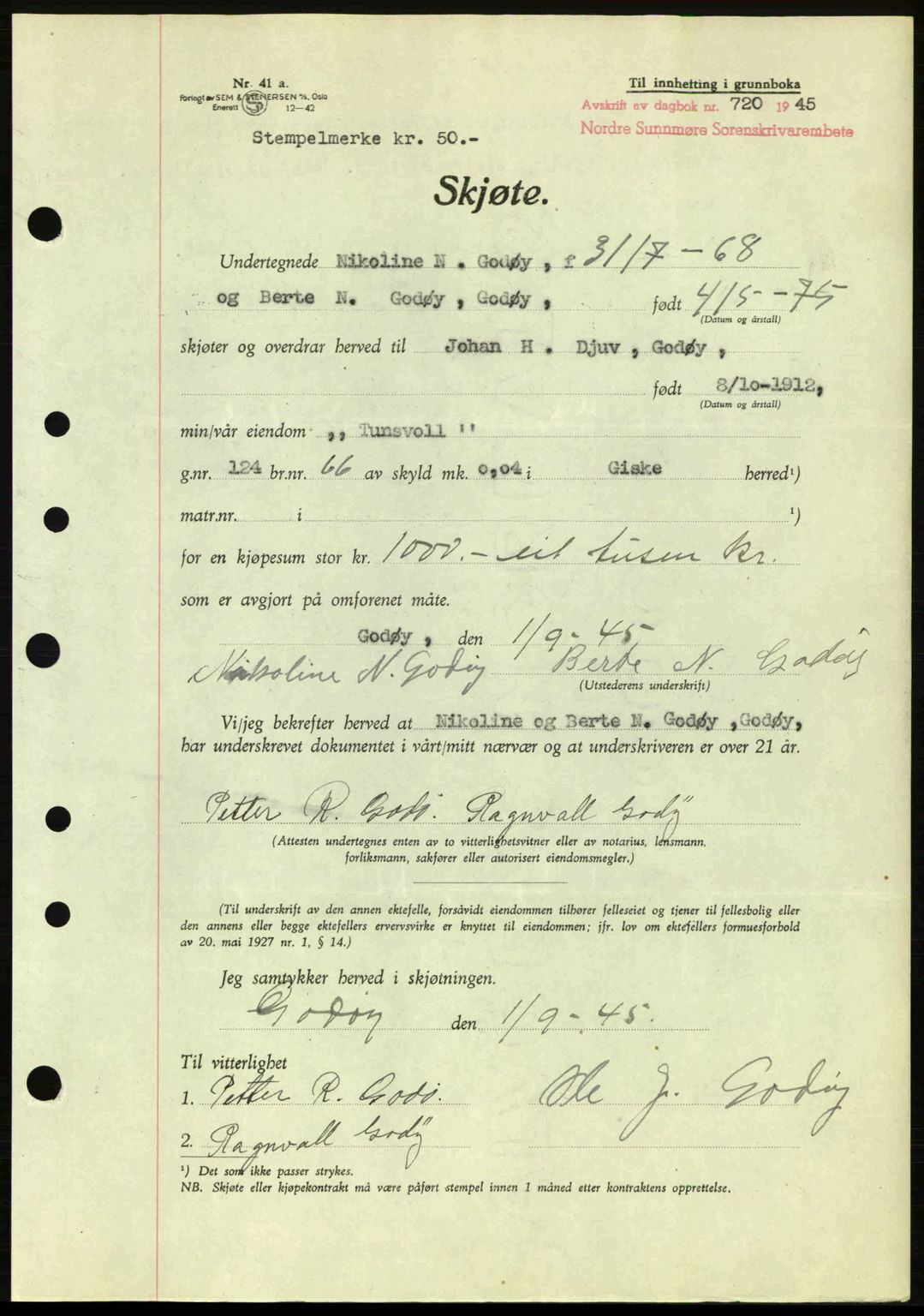 Nordre Sunnmøre sorenskriveri, AV/SAT-A-0006/1/2/2C/2Ca: Mortgage book no. A20a, 1945-1945, Diary no: : 720/1945