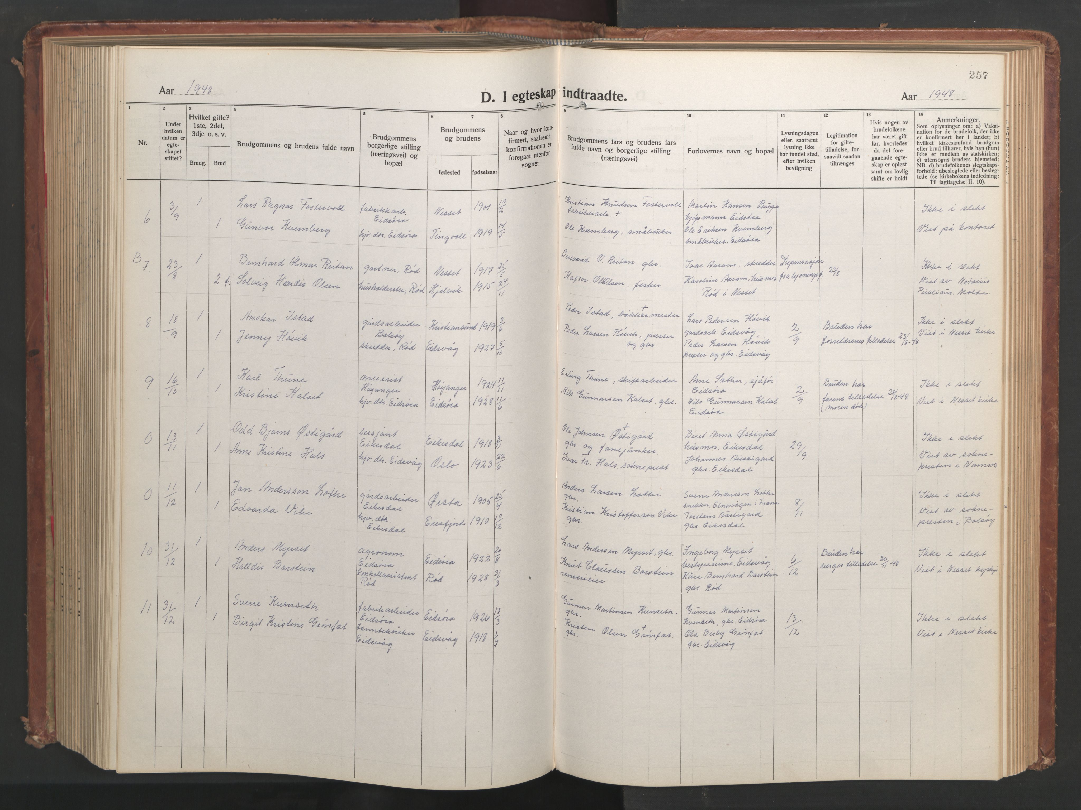 Ministerialprotokoller, klokkerbøker og fødselsregistre - Møre og Romsdal, AV/SAT-A-1454/551/L0633: Parish register (copy) no. 551C05, 1921-1961, p. 257