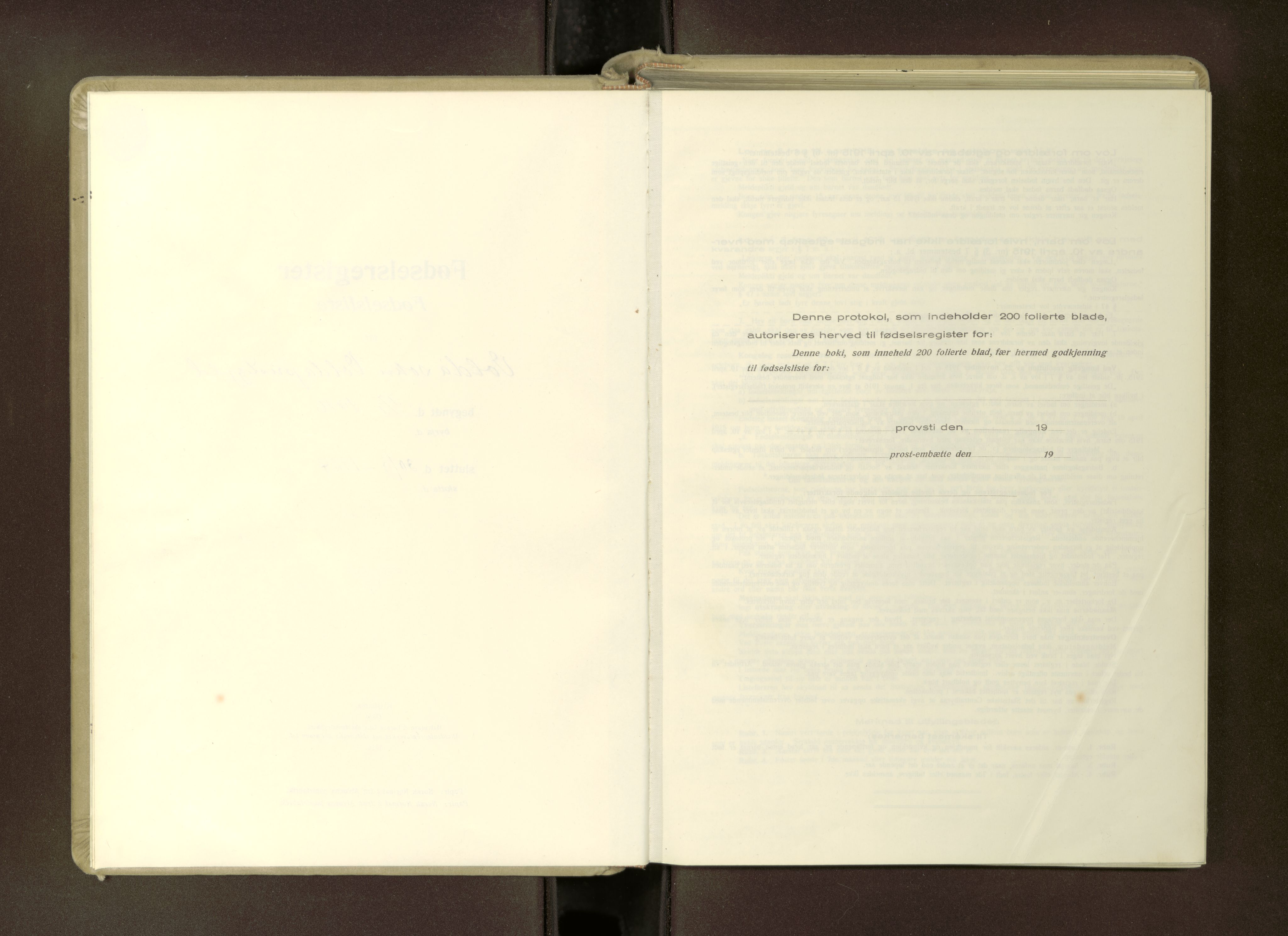 Ministerialprotokoller, klokkerbøker og fødselsregistre - Møre og Romsdal, SAT/A-1454/511/L0165: Birth register no. 511---, 1916-1937