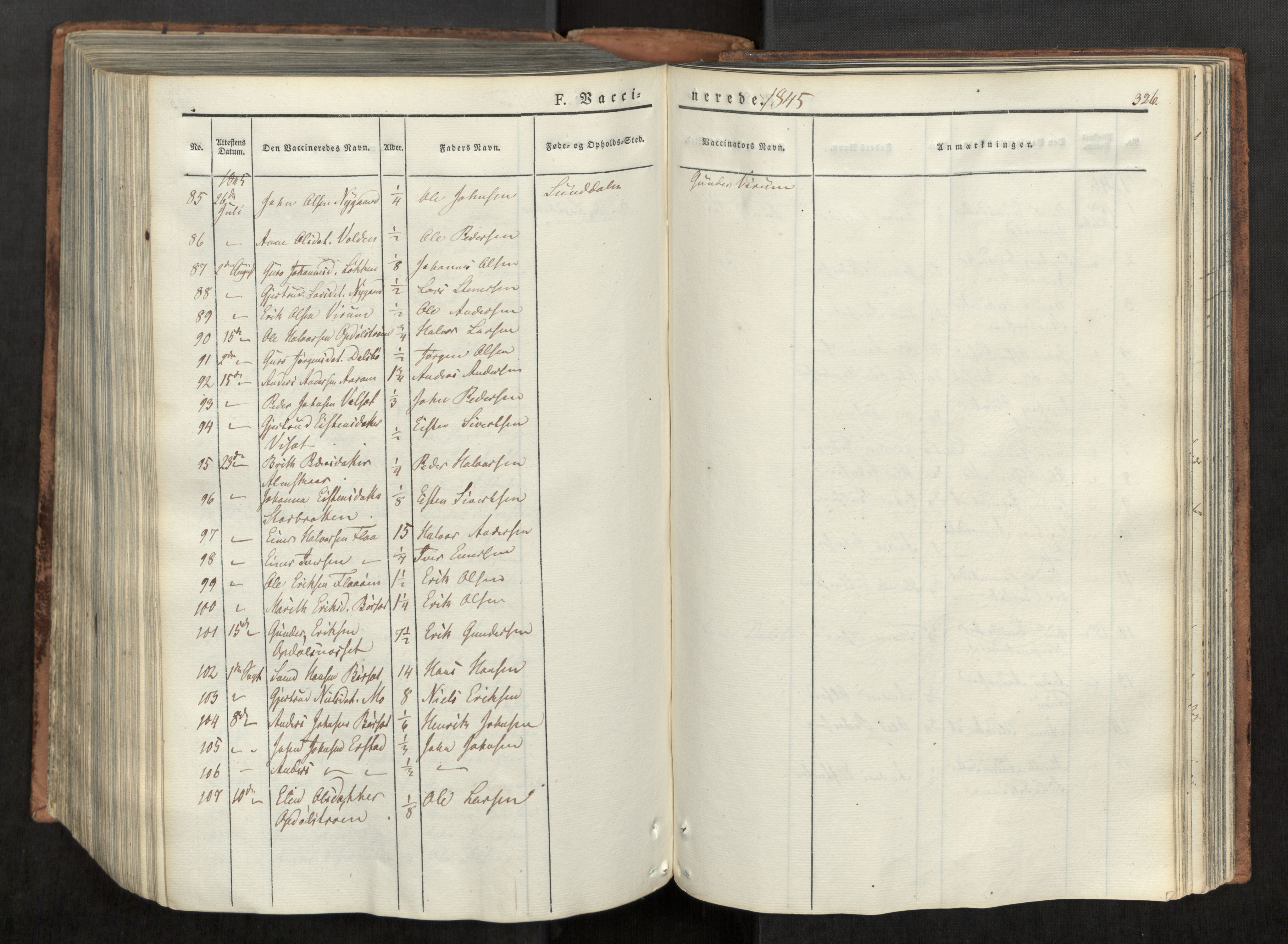 Ministerialprotokoller, klokkerbøker og fødselsregistre - Møre og Romsdal, AV/SAT-A-1454/590/L1012: Parish register (official) no. 590A04, 1832-1846, p. 326