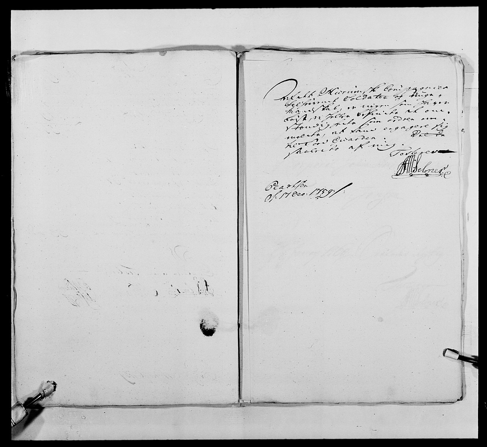 Kommanderende general (KG I) med Det norske krigsdirektorium, AV/RA-EA-5419/E/Ea/L0487: 1. Akershusiske regiment, 1750-1761, p. 268