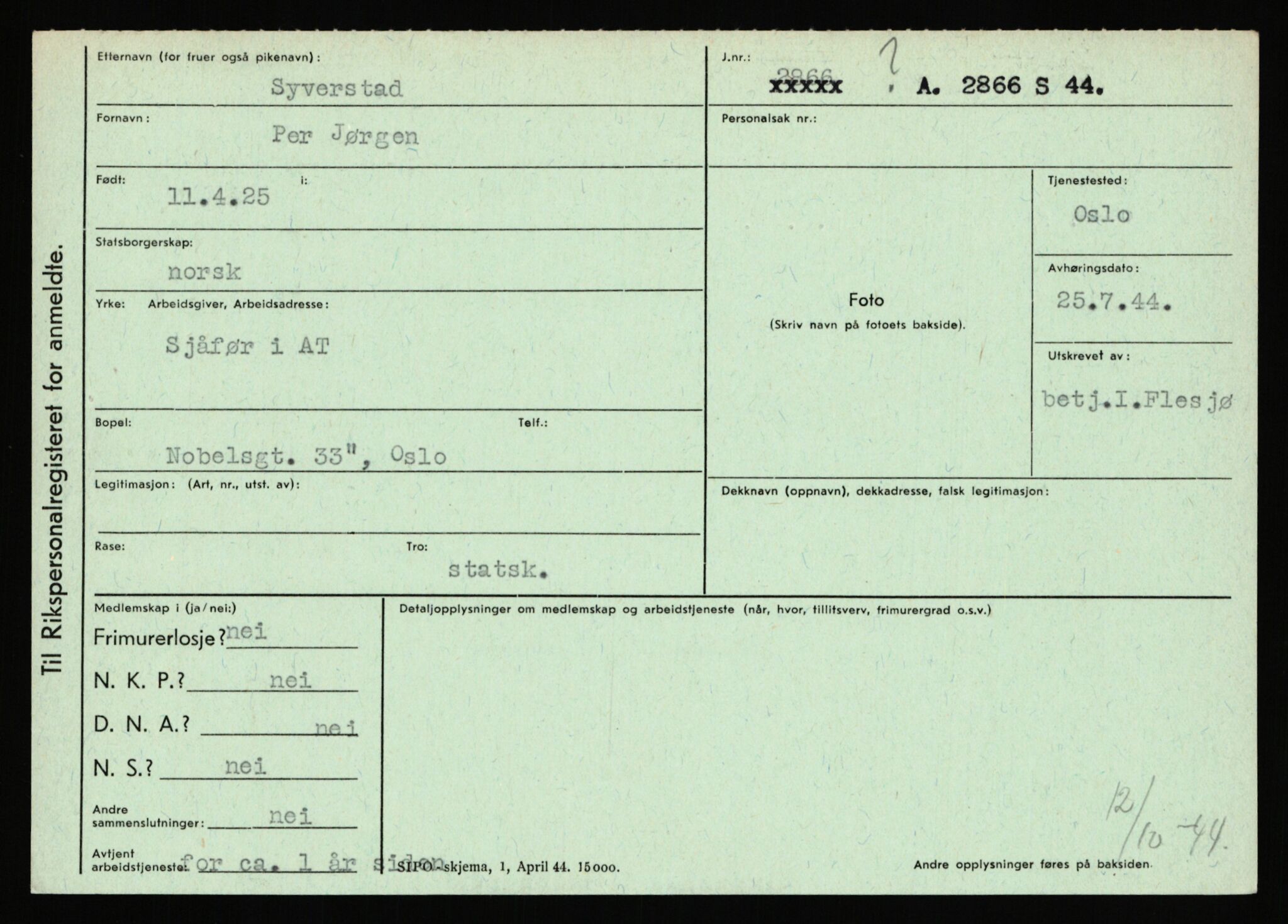 Statspolitiet - Hovedkontoret / Osloavdelingen, AV/RA-S-1329/C/Ca/L0015: Svea - Tøsse, 1943-1945, p. 889