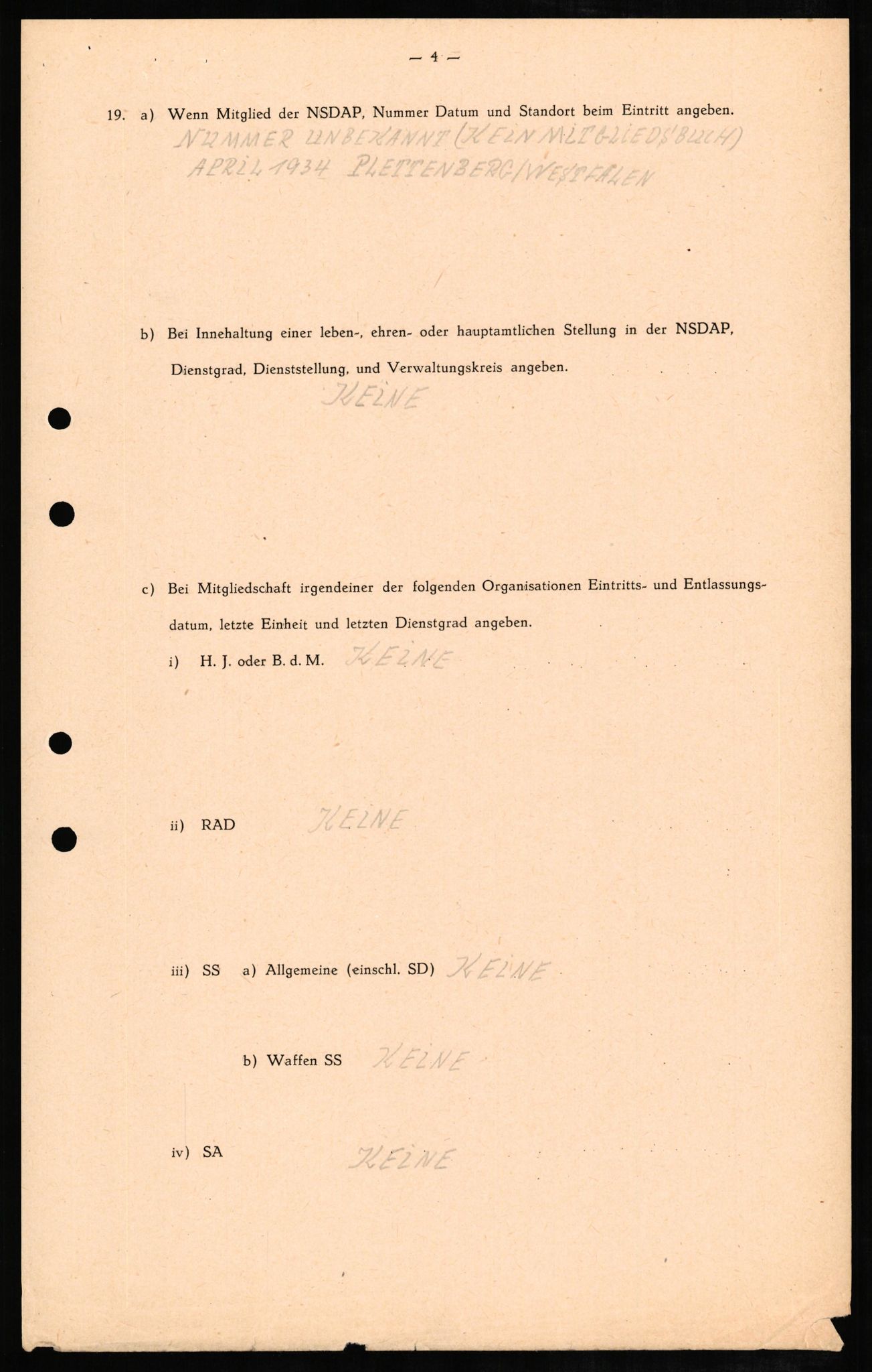 Forsvaret, Forsvarets overkommando II, AV/RA-RAFA-3915/D/Db/L0008: CI Questionaires. Tyske okkupasjonsstyrker i Norge. Tyskere., 1945-1946, p. 30