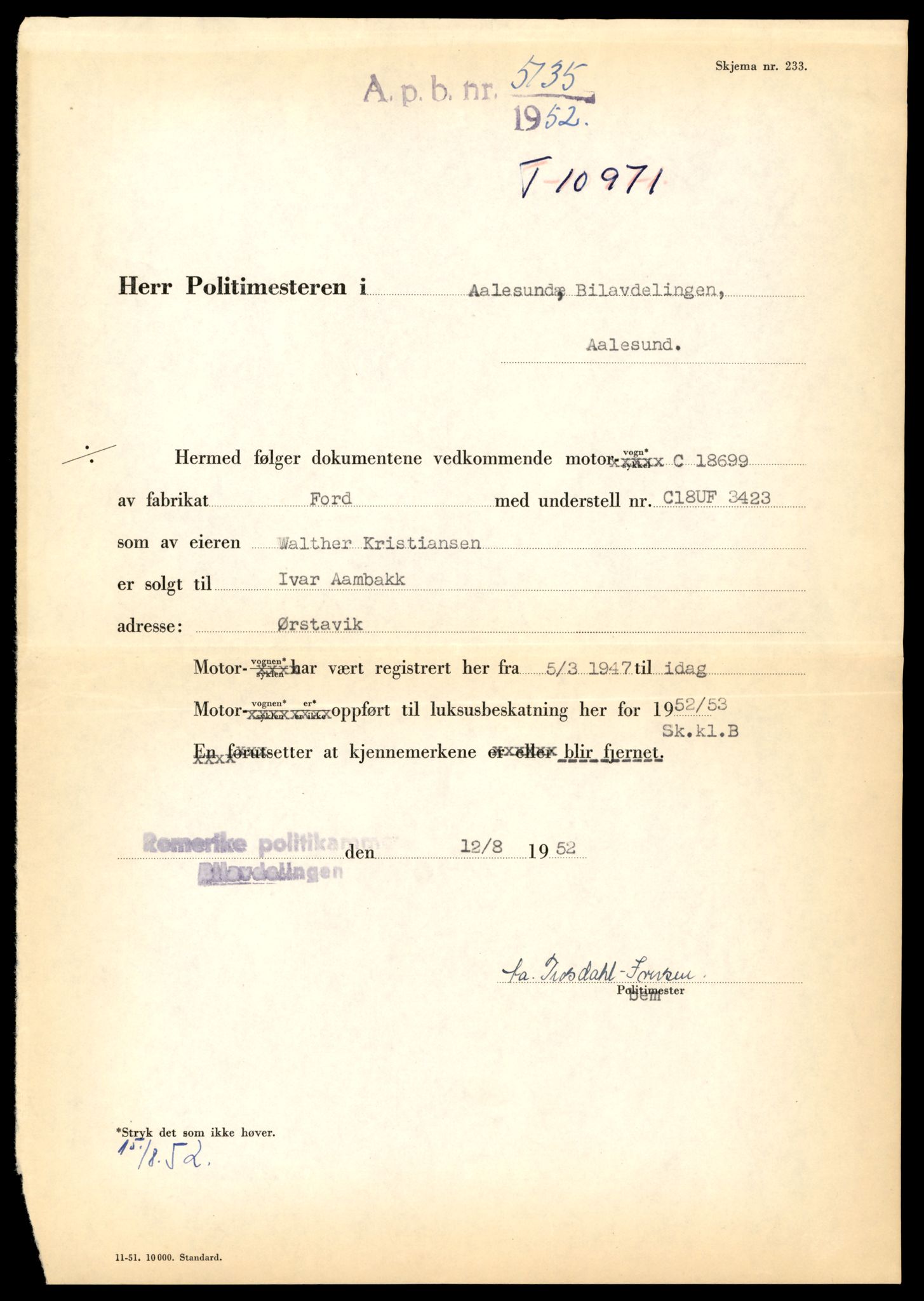 Møre og Romsdal vegkontor - Ålesund trafikkstasjon, AV/SAT-A-4099/F/Fe/L0025: Registreringskort for kjøretøy T 10931 - T 11045, 1927-1998, p. 1143