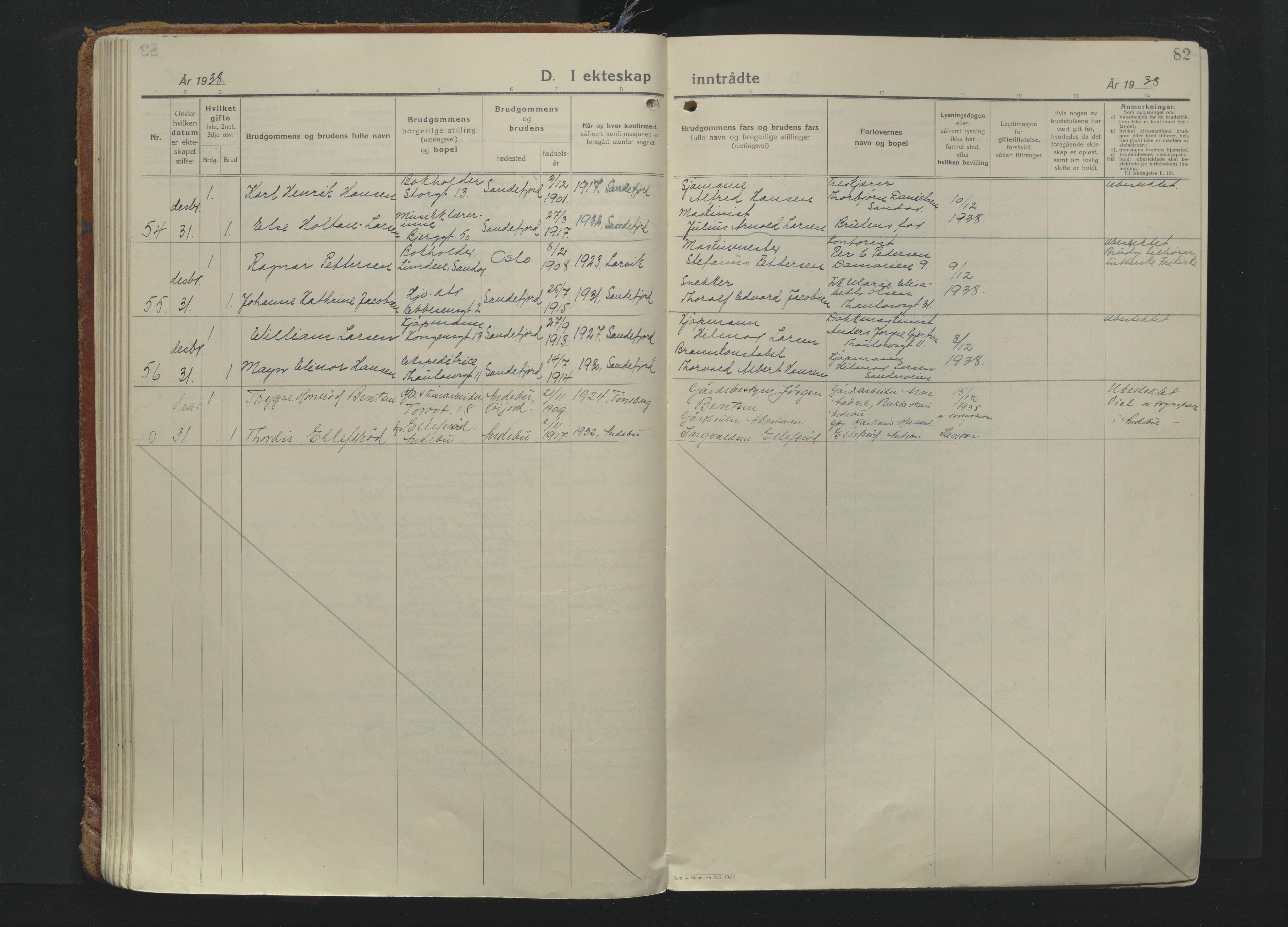 Sandefjord kirkebøker, SAKO/A-315/F/Fa/L0009: Parish register (official) no. 9, 1926-1945, p. 82
