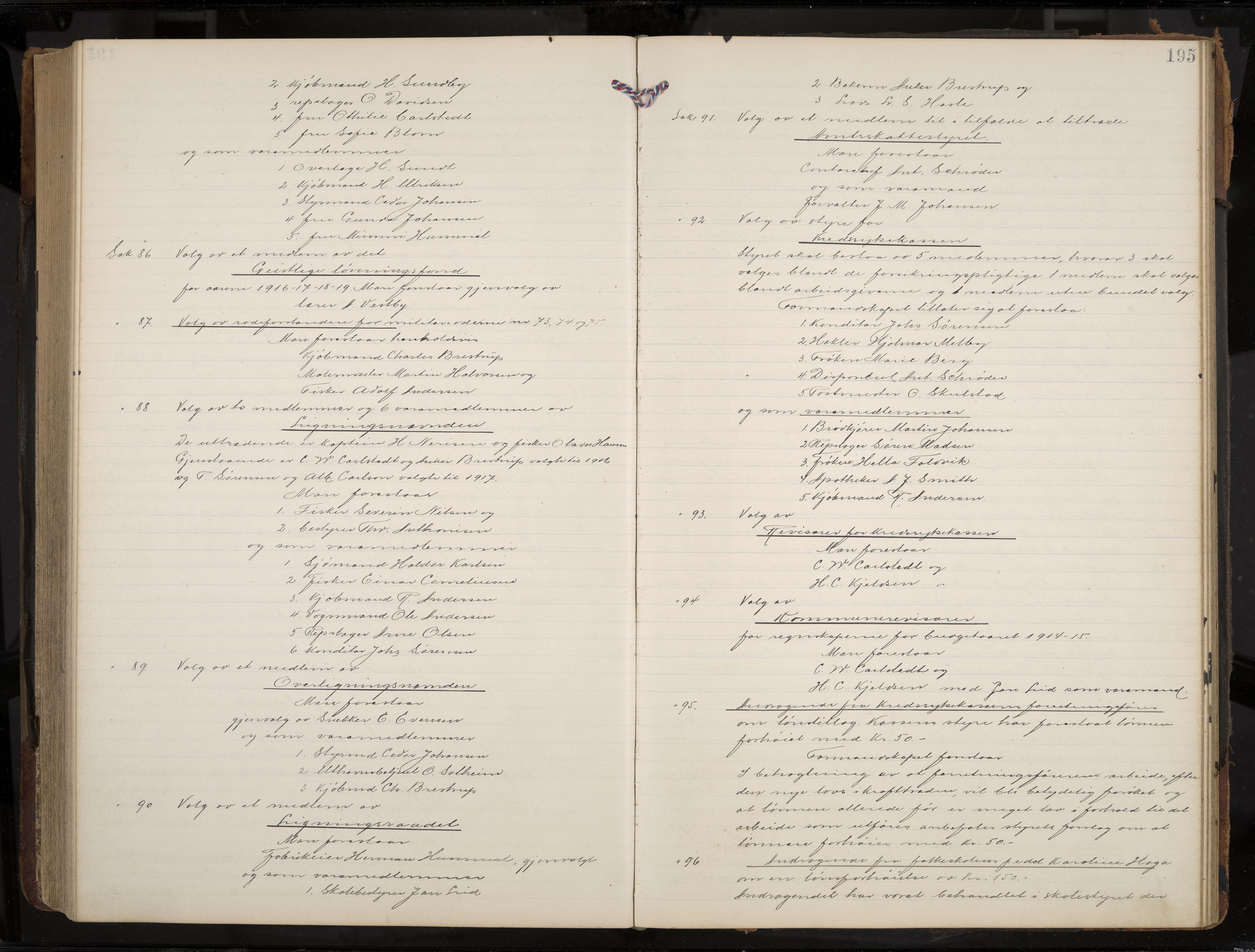 Stavern formannskap og sentraladministrasjon, IKAK/0708021/A/Aa/L0005: Møtebok med register, 1905-1917, p. 195