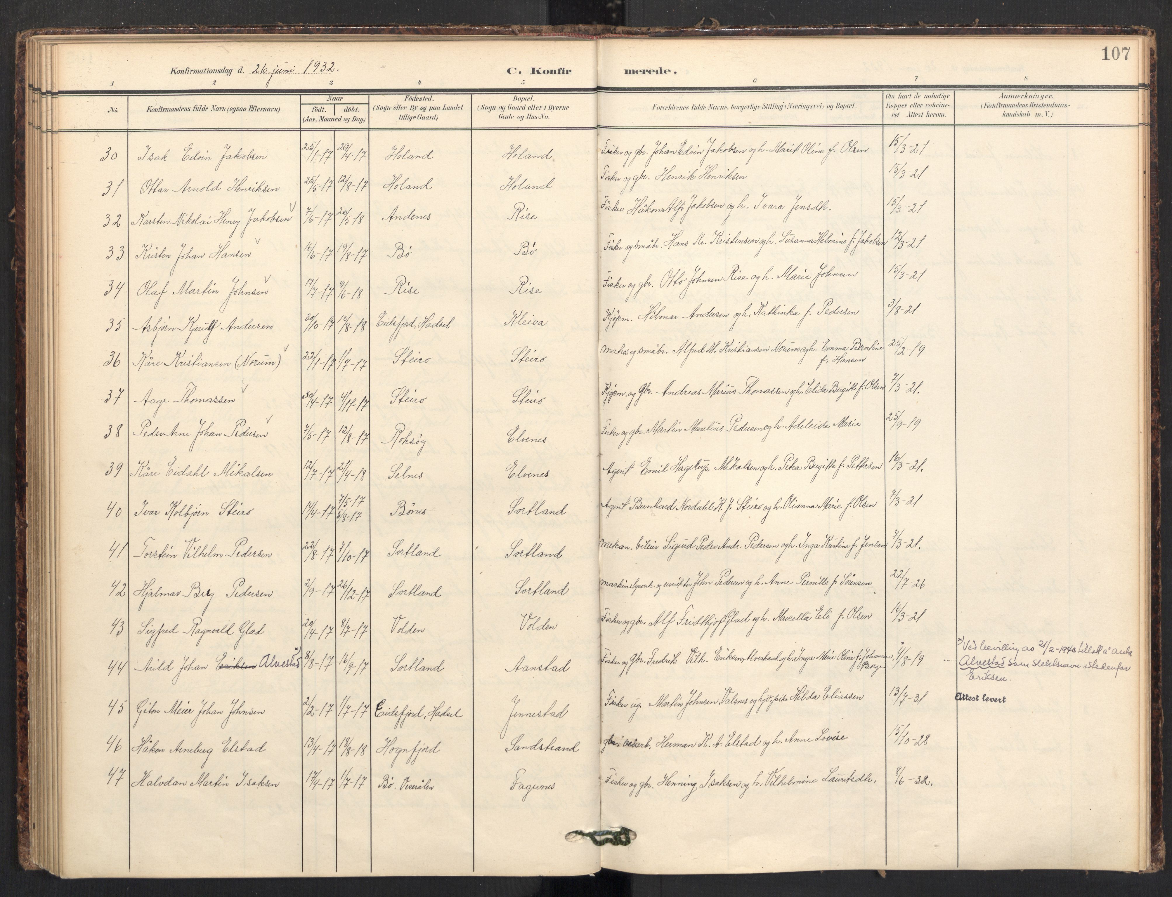 Ministerialprotokoller, klokkerbøker og fødselsregistre - Nordland, AV/SAT-A-1459/895/L1375: Parish register (official) no. 895A10, 1907-1938, p. 107