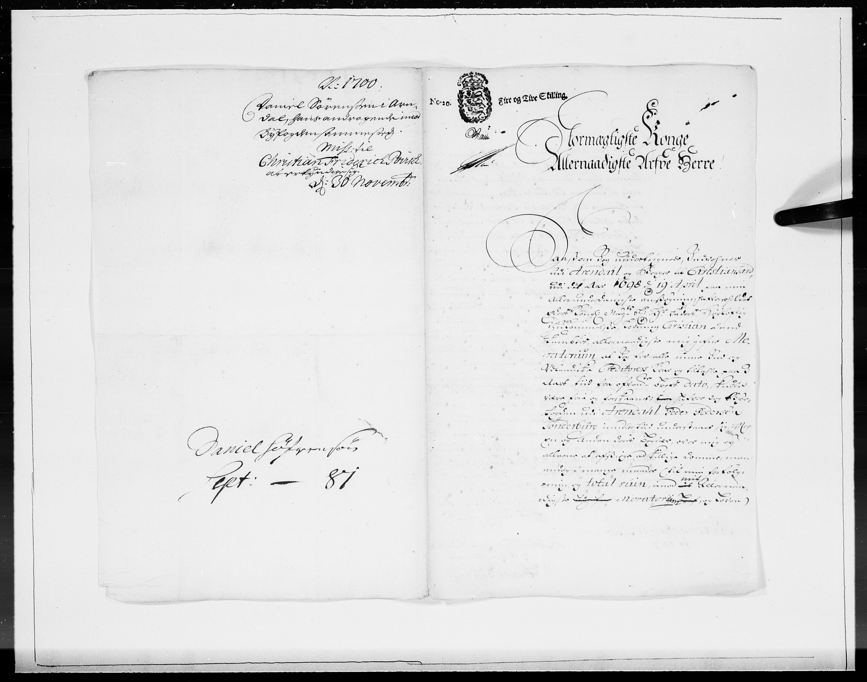 Danske Kanselli 1572-1799, AV/RA-EA-3023/F/Fc/Fcc/Fcca/L0051: Norske innlegg 1572-1799, 1700, p. 165