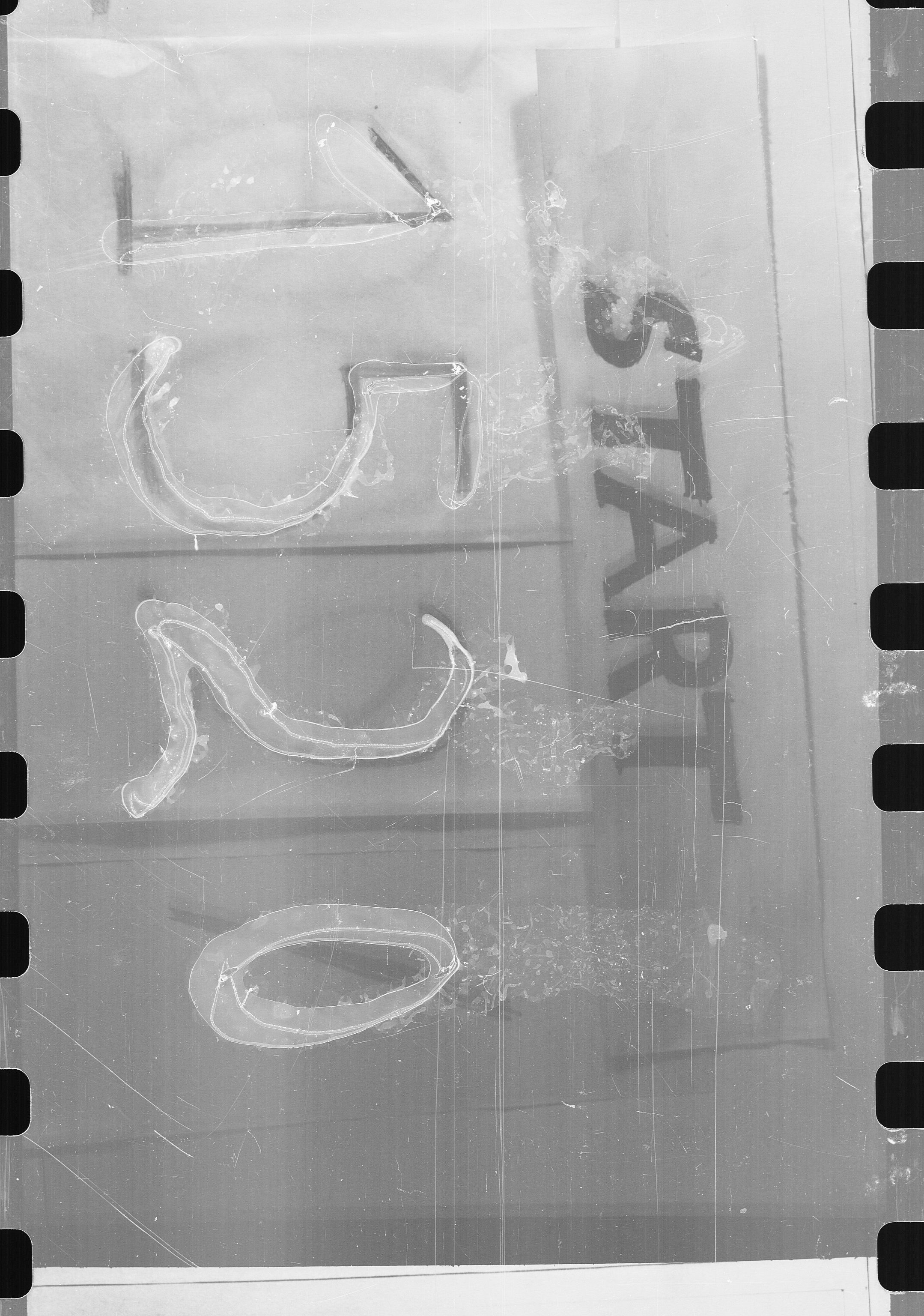 Documents Section, RA/RAFA-2200/V/L0069: Film med LMDC Serial Number., 1940-1945, p. 119