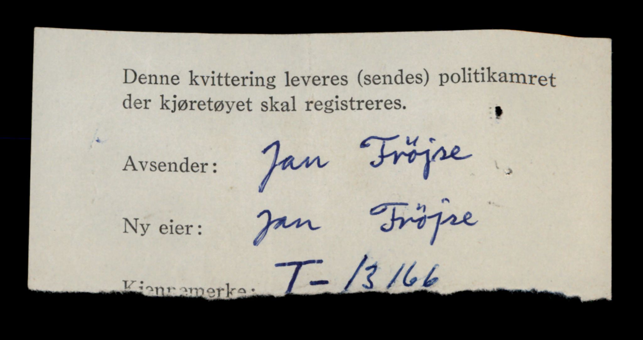 Møre og Romsdal vegkontor - Ålesund trafikkstasjon, AV/SAT-A-4099/F/Fe/L0037: Registreringskort for kjøretøy T 13031 - T 13179, 1927-1998, p. 2607