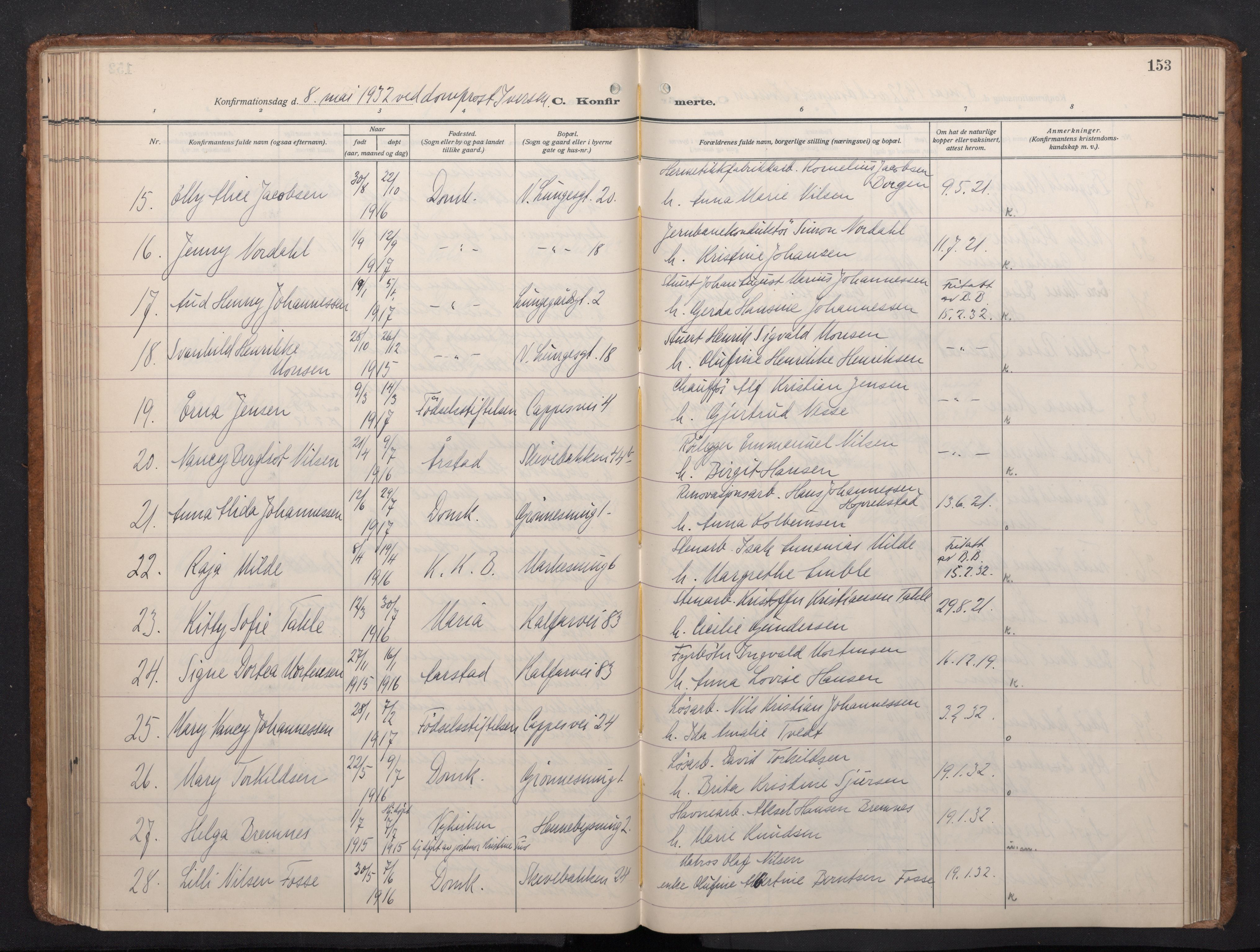 Domkirken sokneprestembete, SAB/A-74801/H/Haa: Parish register (official) no. C 8, 1930-1957, p. 152b-153a