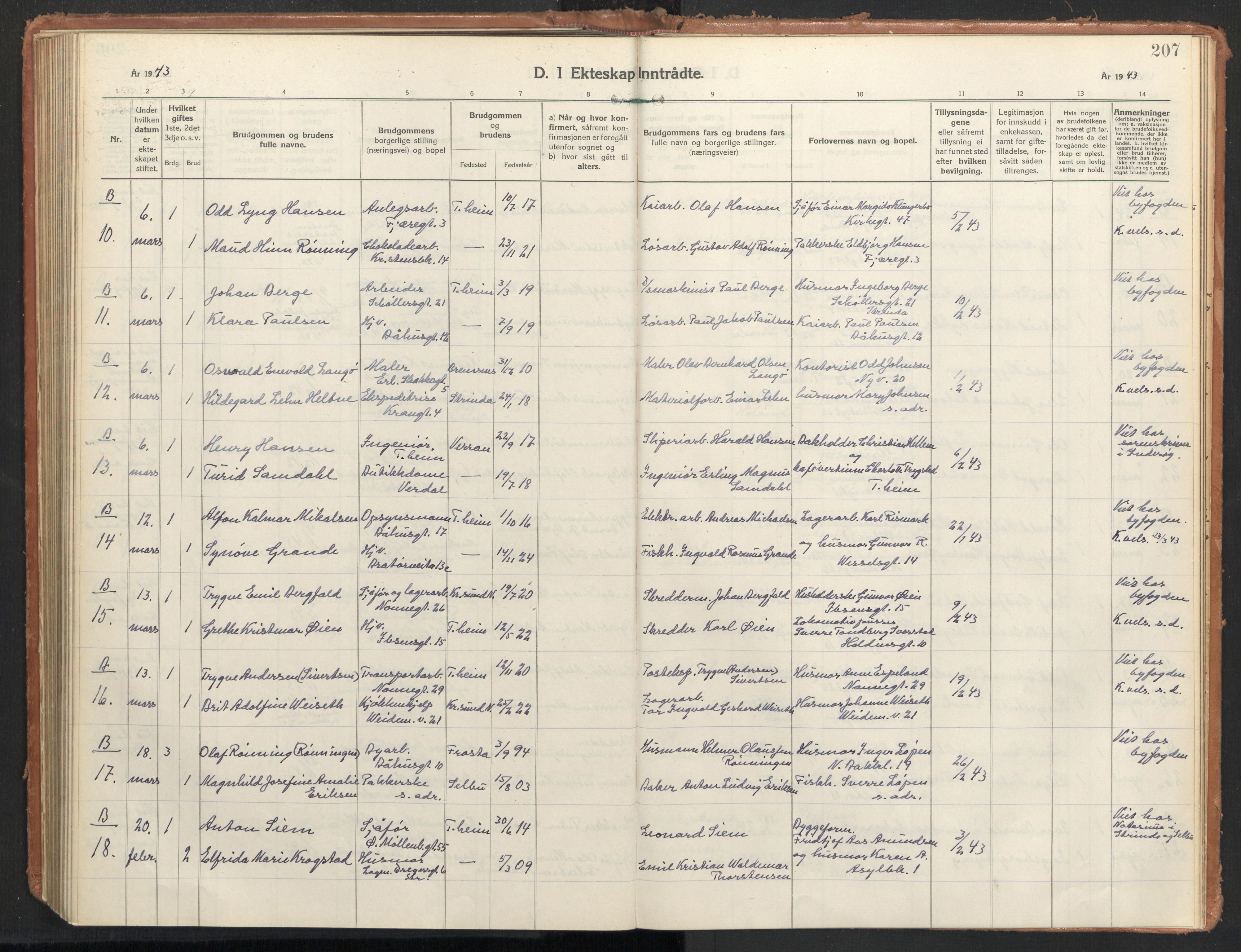 Ministerialprotokoller, klokkerbøker og fødselsregistre - Sør-Trøndelag, SAT/A-1456/604/L0209: Parish register (official) no. 604A29, 1931-1945, p. 207
