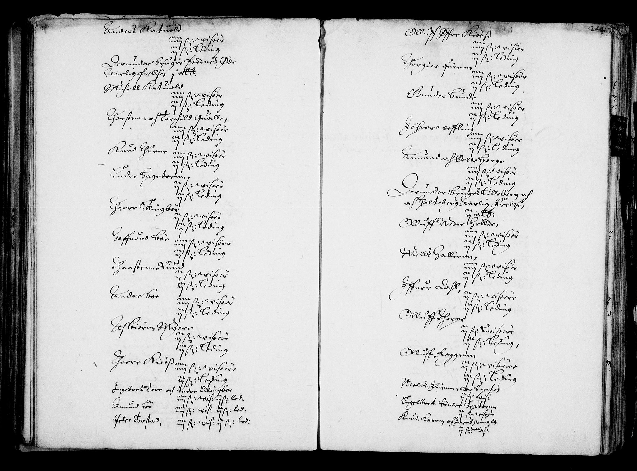 Rentekammeret inntil 1814, Realistisk ordnet avdeling, AV/RA-EA-4070/N/Na/L0001: [XI f]: Akershus stifts jordebok, 1652, p. 241b-242a