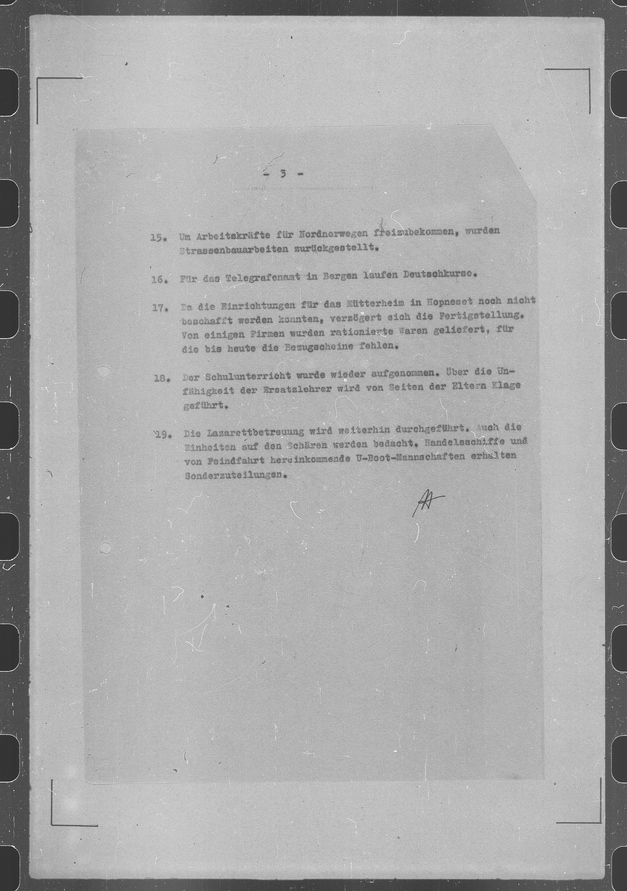 Documents Section, RA/RAFA-2200/V/L0074: Filmbiter uten nummer., 1940-1945, p. 399
