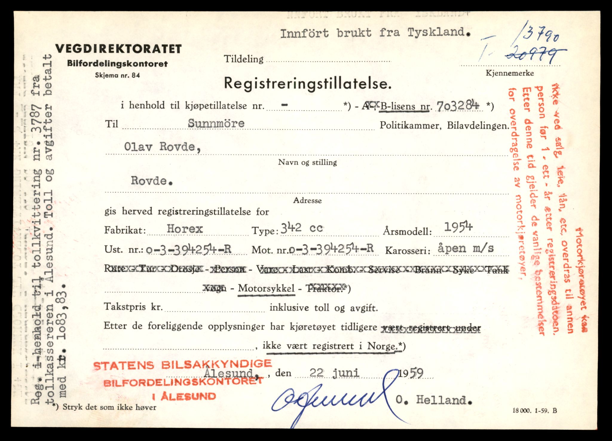 Møre og Romsdal vegkontor - Ålesund trafikkstasjon, AV/SAT-A-4099/F/Fe/L0041: Registreringskort for kjøretøy T 13710 - T 13905, 1927-1998, p. 1395