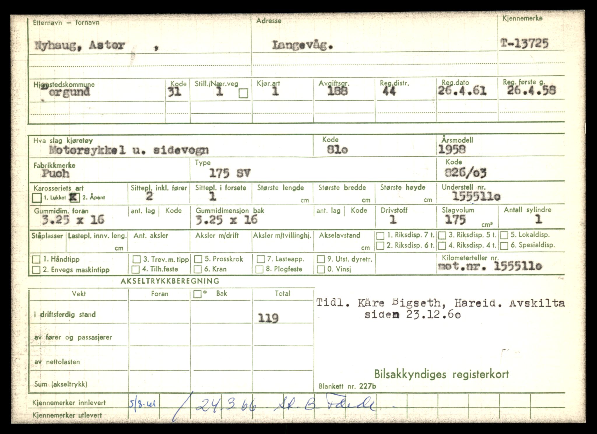 Møre og Romsdal vegkontor - Ålesund trafikkstasjon, AV/SAT-A-4099/F/Fe/L0041: Registreringskort for kjøretøy T 13710 - T 13905, 1927-1998, p. 251