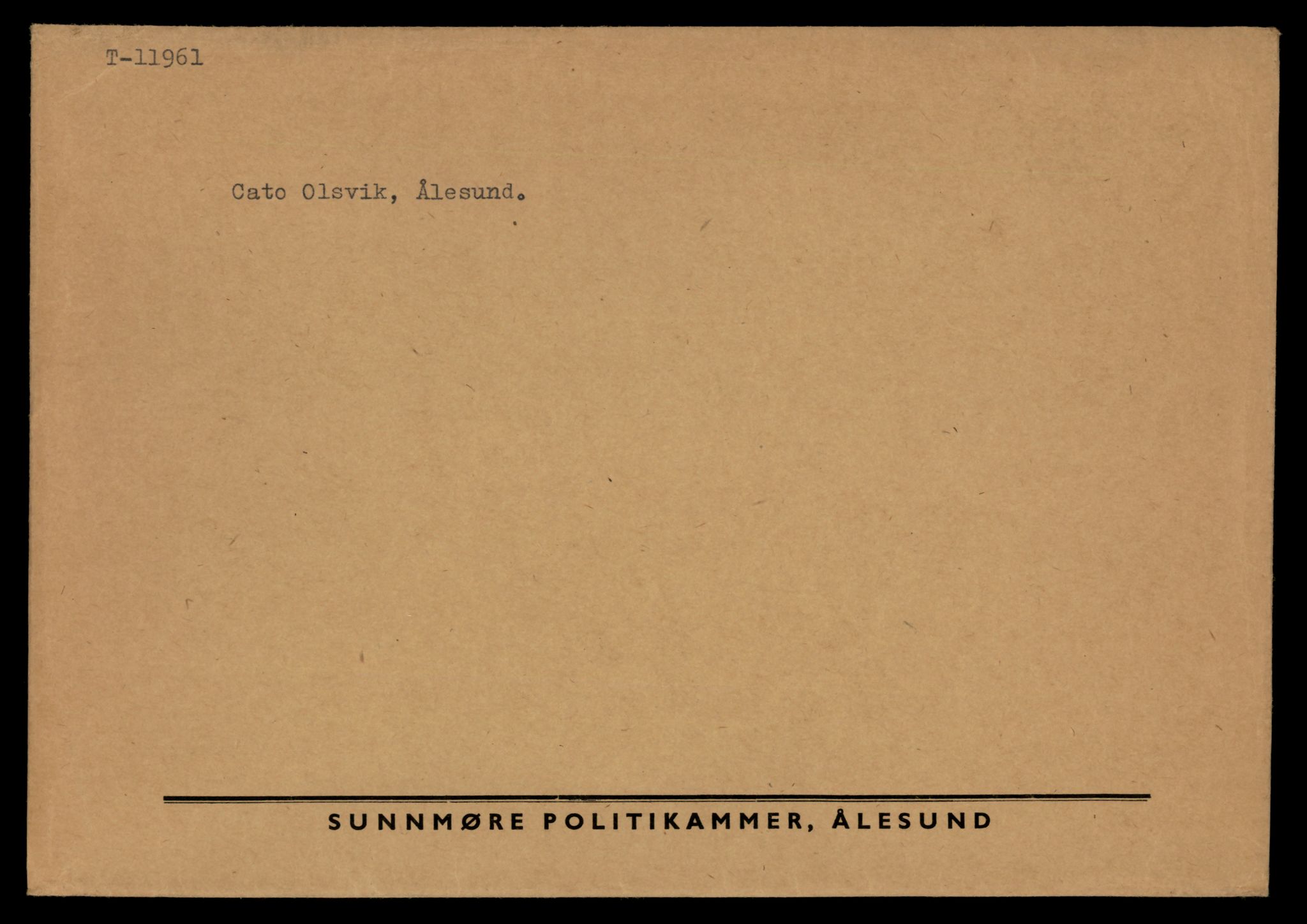 Møre og Romsdal vegkontor - Ålesund trafikkstasjon, AV/SAT-A-4099/F/Fe/L0031: Registreringskort for kjøretøy T 11800 - T 11996, 1927-1998, p. 2725