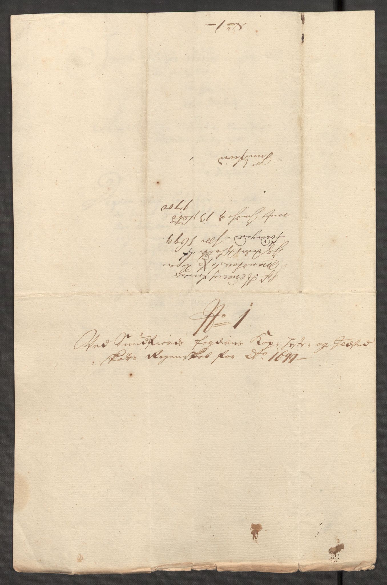 Rentekammeret inntil 1814, Reviderte regnskaper, Fogderegnskap, AV/RA-EA-4092/R53/L3424: Fogderegnskap Sunn- og Nordfjord, 1699, p. 399