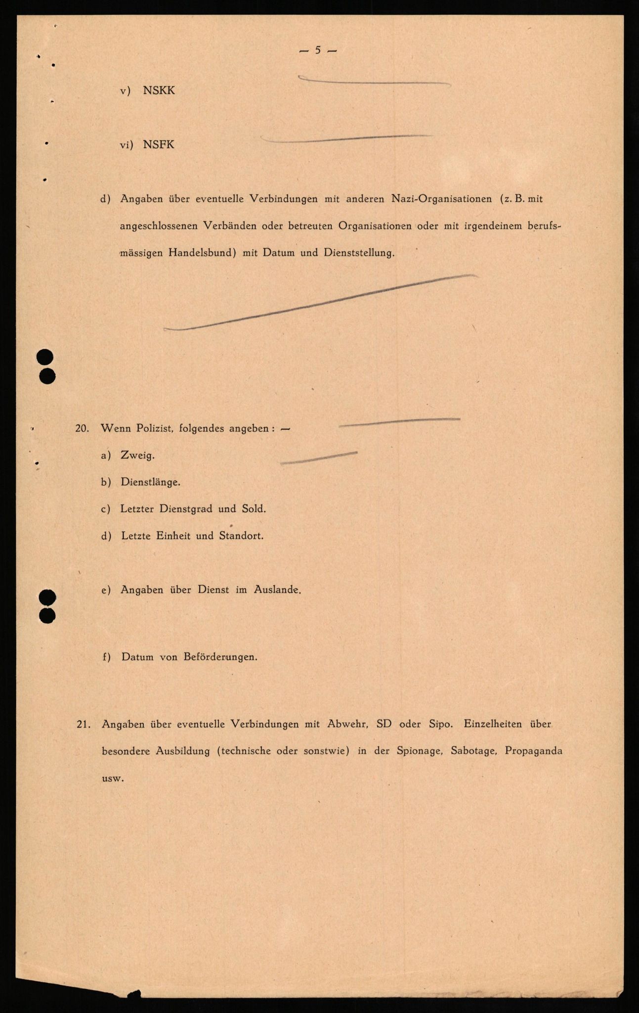 Forsvaret, Forsvarets overkommando II, AV/RA-RAFA-3915/D/Db/L0025: CI Questionaires. Tyske okkupasjonsstyrker i Norge. Tyskere., 1945-1946, p. 531