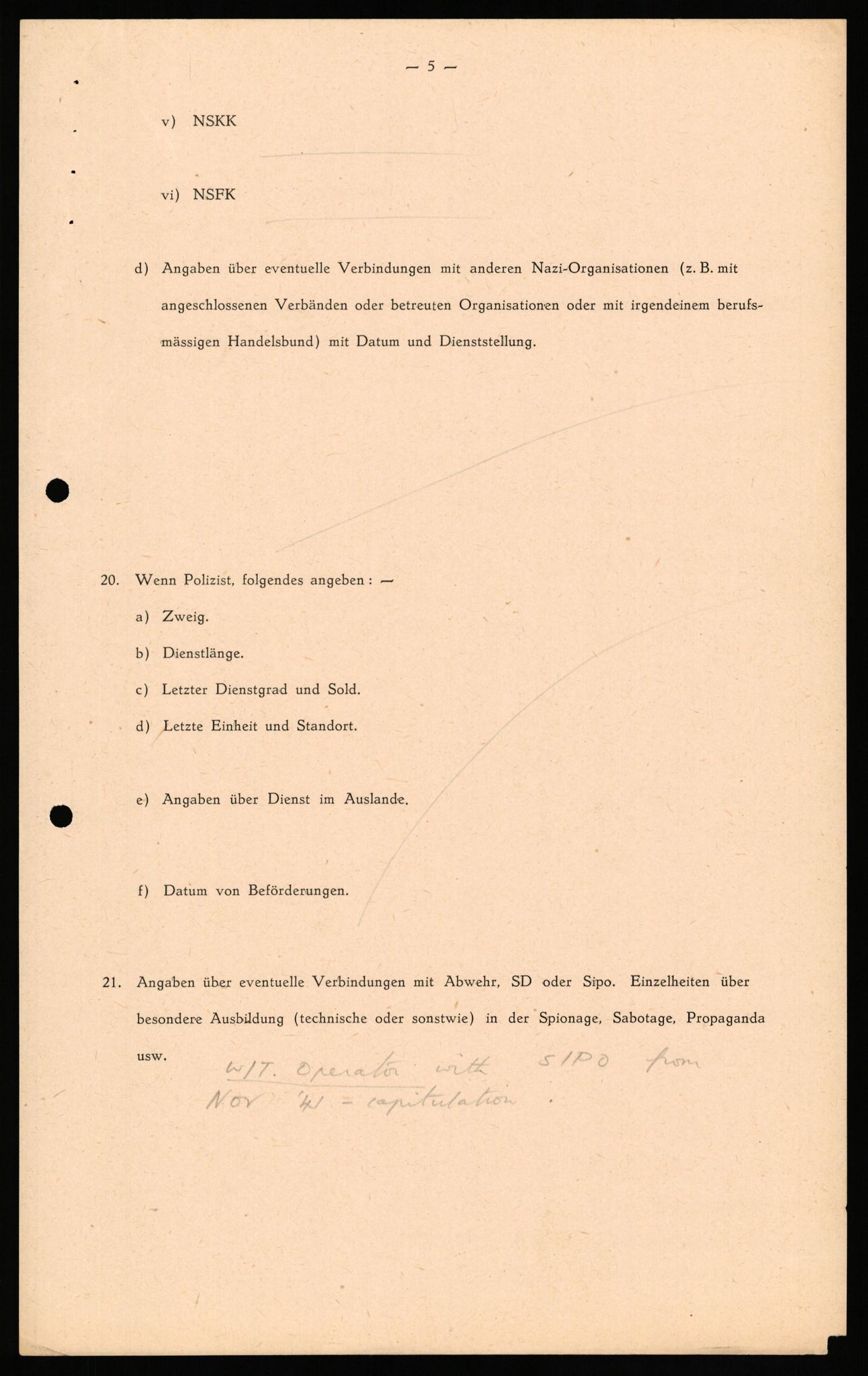 Forsvaret, Forsvarets overkommando II, AV/RA-RAFA-3915/D/Db/L0036: CI Questionaires. Tyske okkupasjonsstyrker i Norge. Tyskere., 1945-1946, p. 40