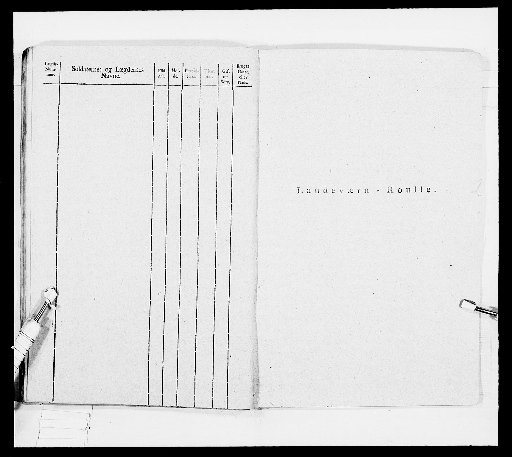 Generalitets- og kommissariatskollegiet, Det kongelige norske kommissariatskollegium, AV/RA-EA-5420/E/Eh/L0033: Nordafjelske gevorbne infanteriregiment, 1810, p. 355