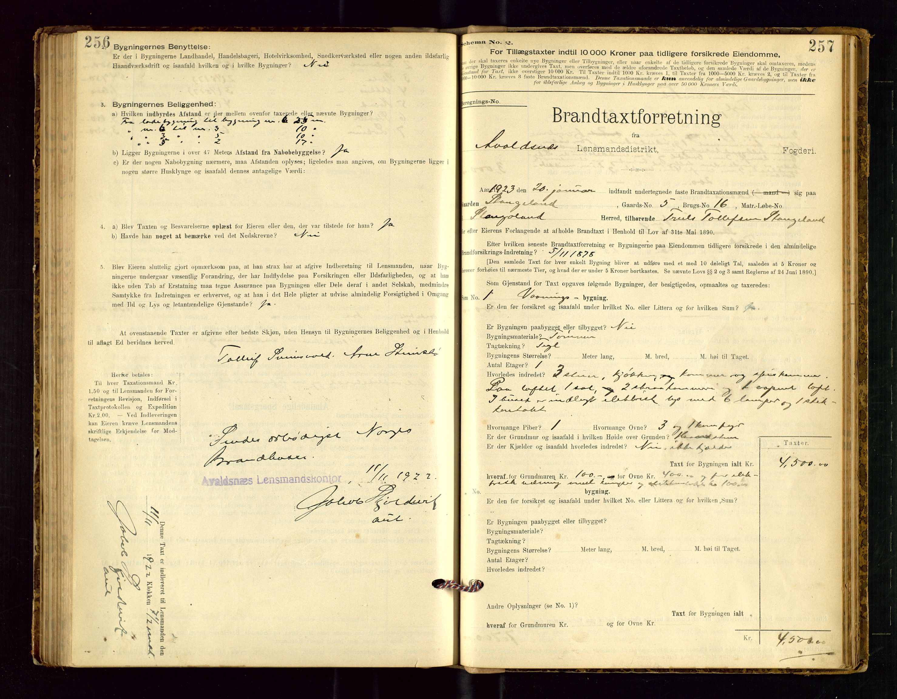 Avaldsnes lensmannskontor, SAST/A-100286/Gob/L0001: "Brandtaxationsprotokol for Avaldsnes Lensmandsdistrikt Ryfylke Fogderi", 1894-1925, p. 256-257