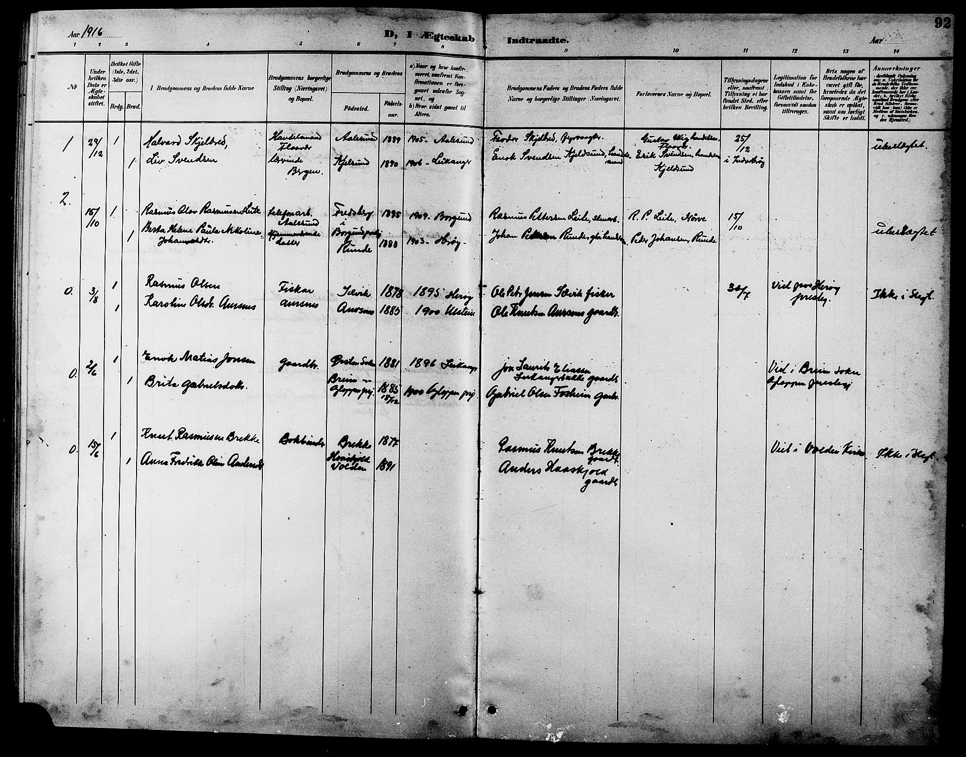 Ministerialprotokoller, klokkerbøker og fødselsregistre - Møre og Romsdal, AV/SAT-A-1454/508/L0098: Parish register (copy) no. 508C02, 1898-1916, p. 92