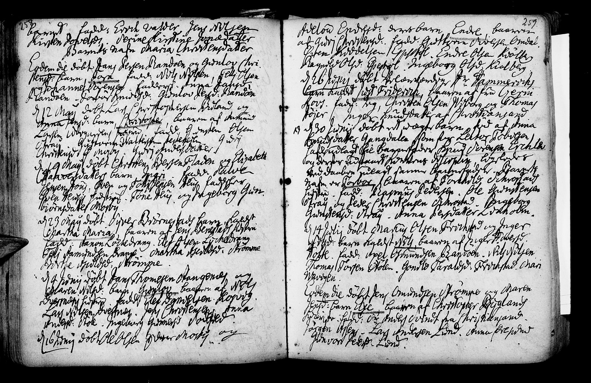 Oddernes sokneprestkontor, AV/SAK-1111-0033/F/Fa/Faa/L0002: Parish register (official) no. A 2, 1719-1764, p. 258-259