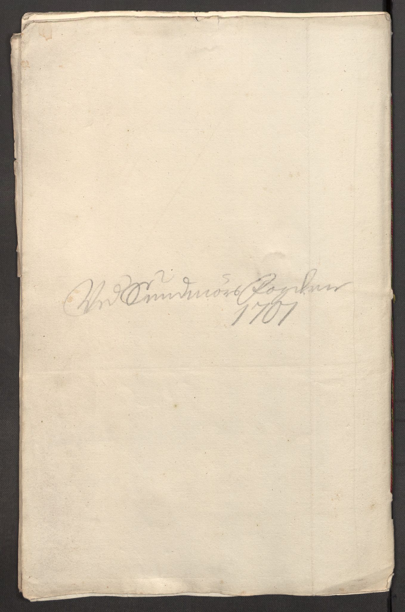 Rentekammeret inntil 1814, Reviderte regnskaper, Fogderegnskap, RA/EA-4092/R54/L3558: Fogderegnskap Sunnmøre, 1700-1701, p. 472