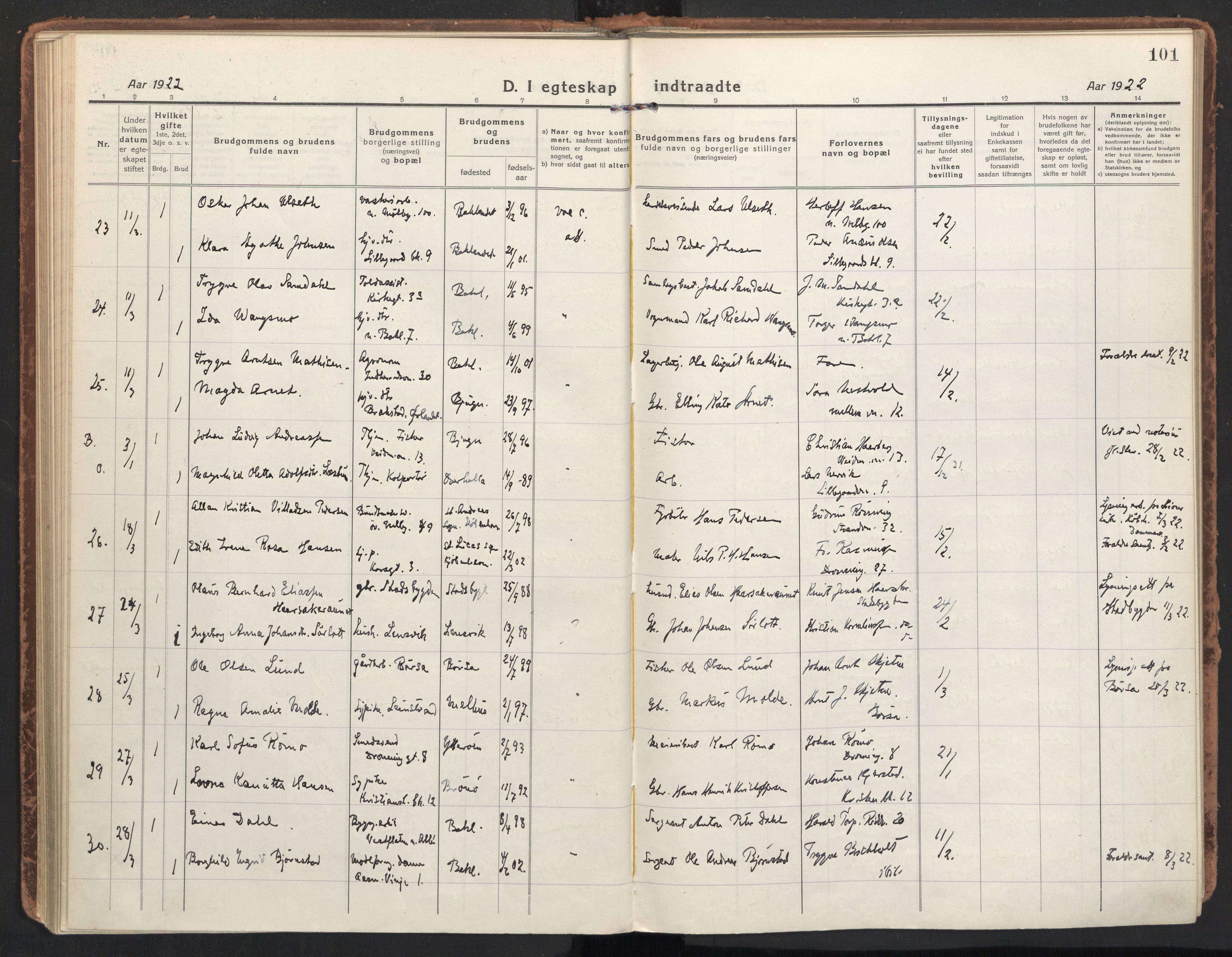 Ministerialprotokoller, klokkerbøker og fødselsregistre - Sør-Trøndelag, AV/SAT-A-1456/604/L0206: Parish register (official) no. 604A26, 1917-1931, p. 101