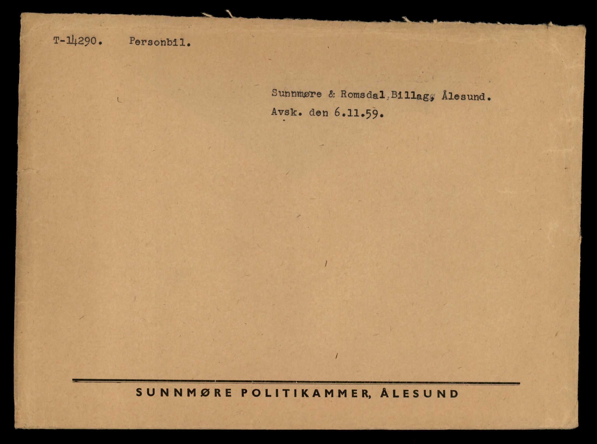 Møre og Romsdal vegkontor - Ålesund trafikkstasjon, AV/SAT-A-4099/F/Fe/L0044: Registreringskort for kjøretøy T 14205 - T 14319, 1927-1998, p. 2521