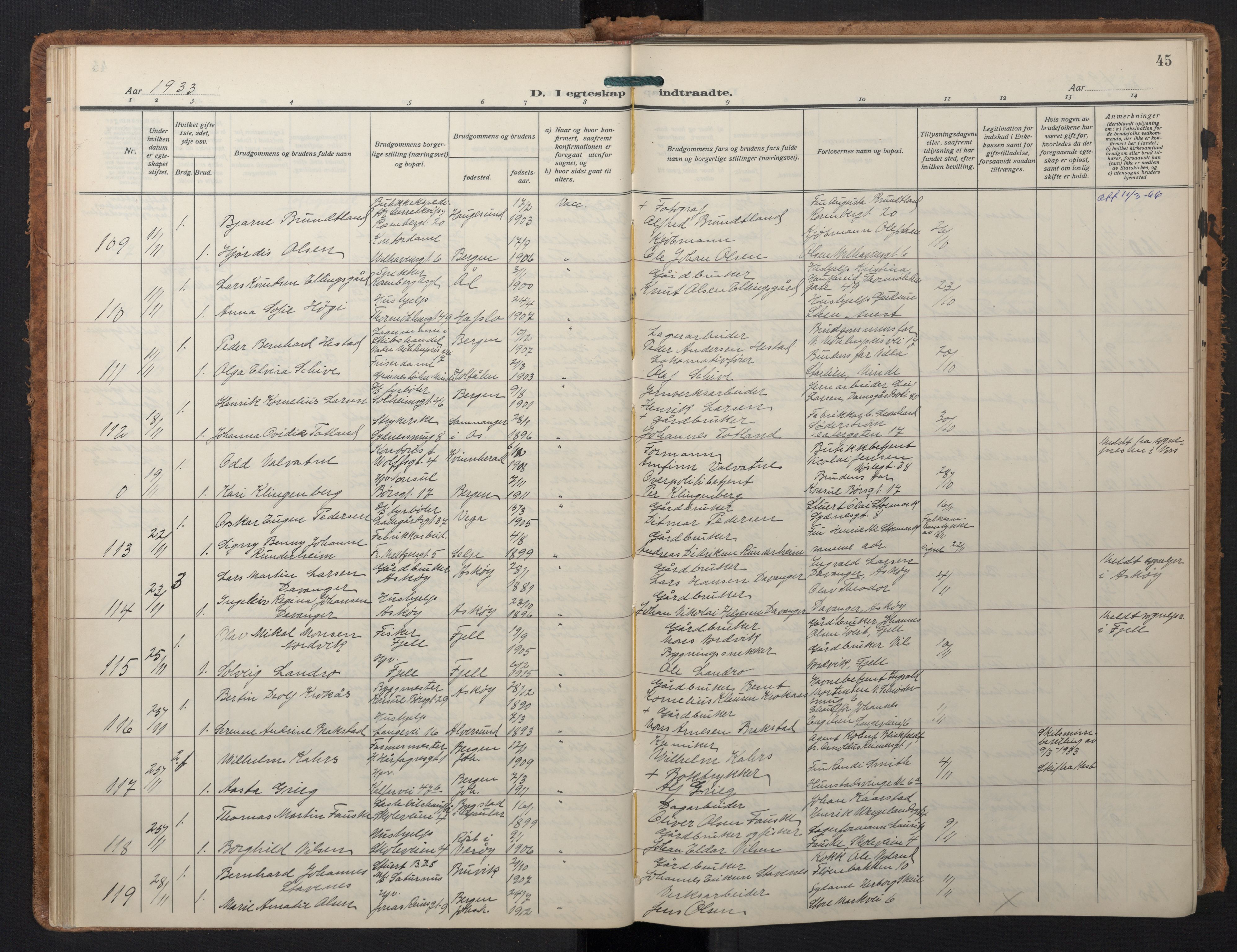 Johanneskirken sokneprestembete, AV/SAB-A-76001/H/Hab: Parish register (copy) no. C 3, 1929-1949, p. 44b-45a