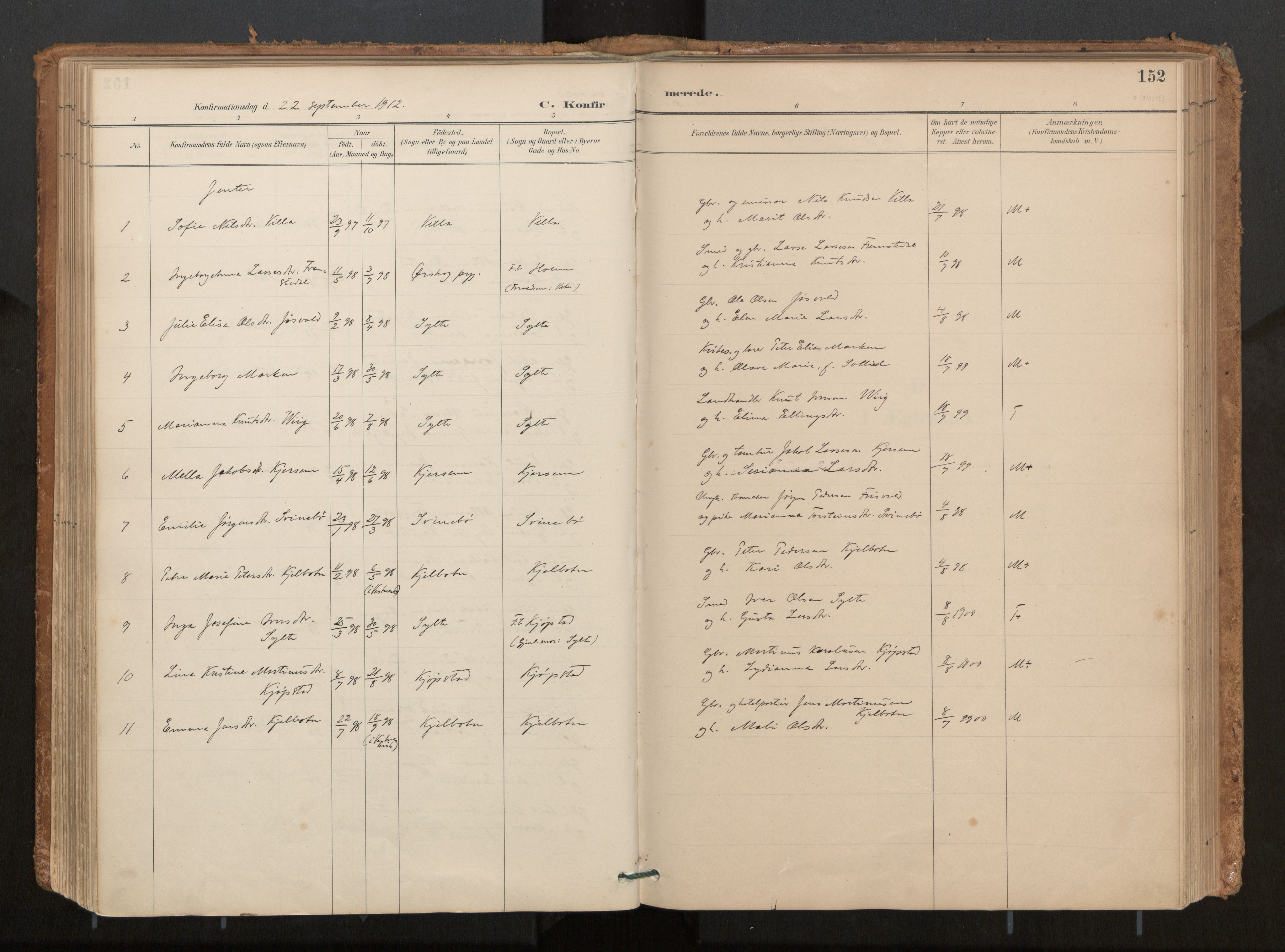 Ministerialprotokoller, klokkerbøker og fødselsregistre - Møre og Romsdal, AV/SAT-A-1454/541/L0545a: Parish register (official) no. 541A03, 1887-1912, p. 152