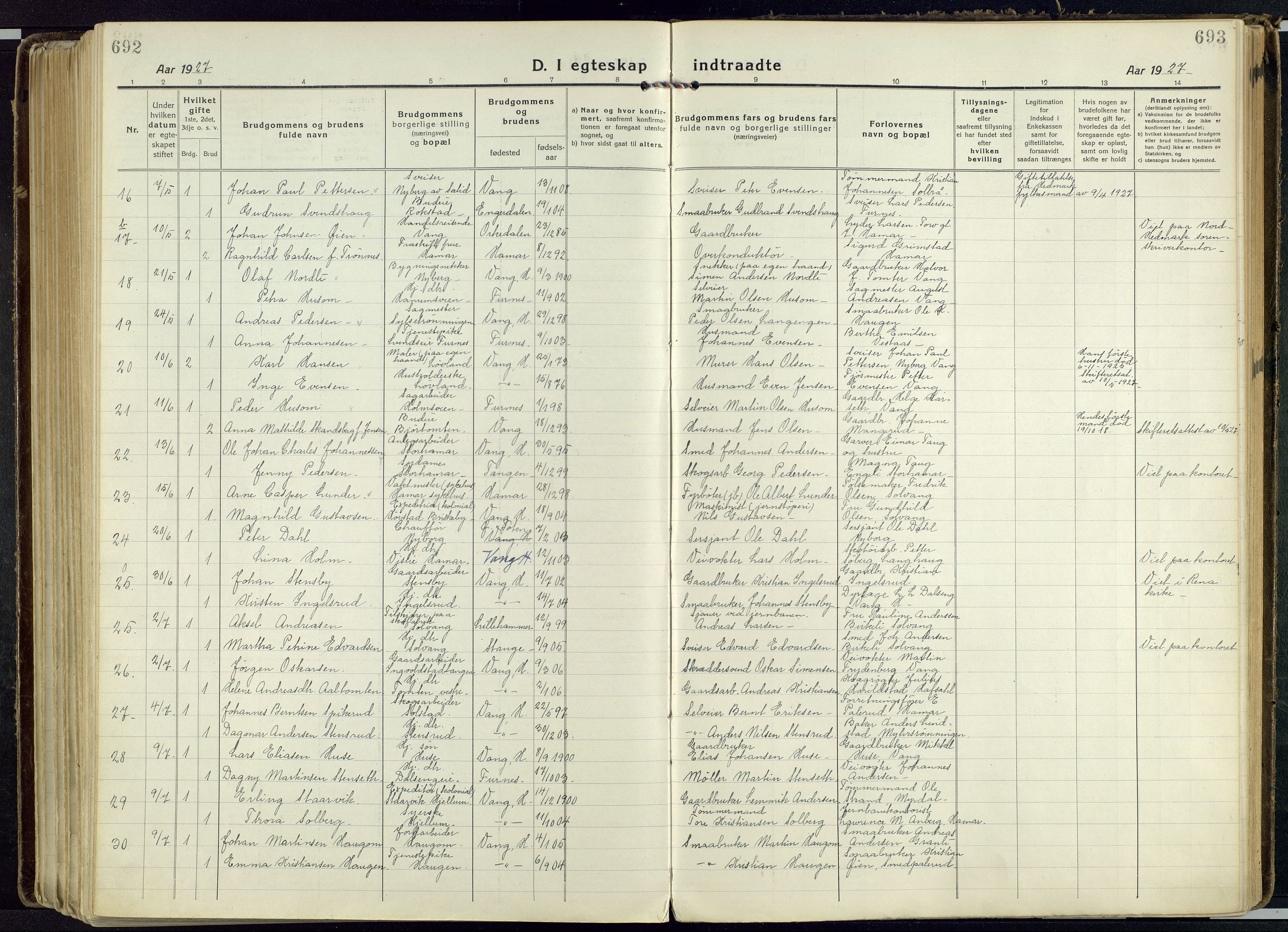 Vang prestekontor, Hedmark, AV/SAH-PREST-008/H/Ha/Haa/L0022: Parish register (official) no. 22, 1918-1944, p. 692-693