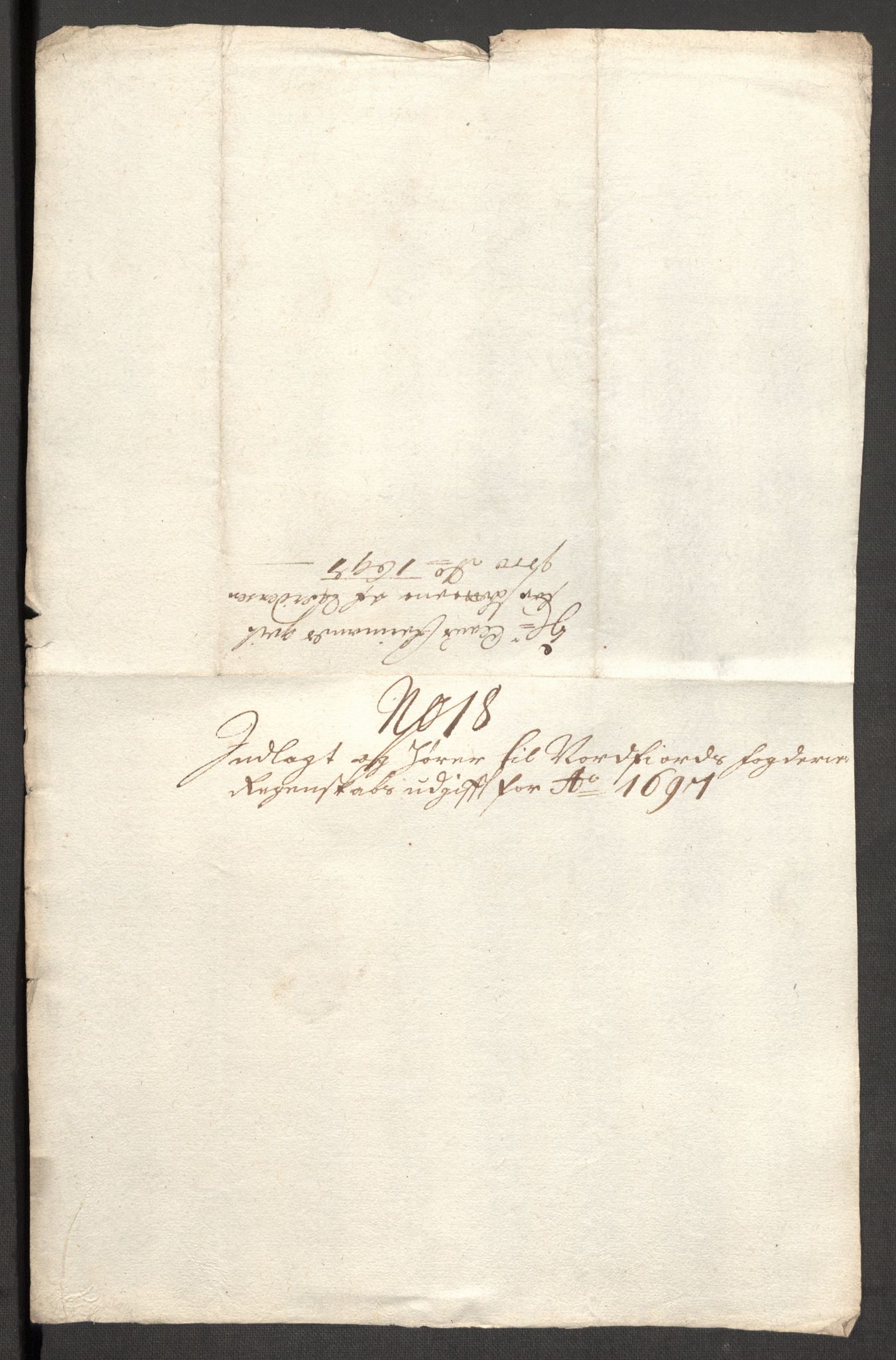 Rentekammeret inntil 1814, Reviderte regnskaper, Fogderegnskap, AV/RA-EA-4092/R53/L3423: Fogderegnskap Sunn- og Nordfjord, 1697-1698, p. 187