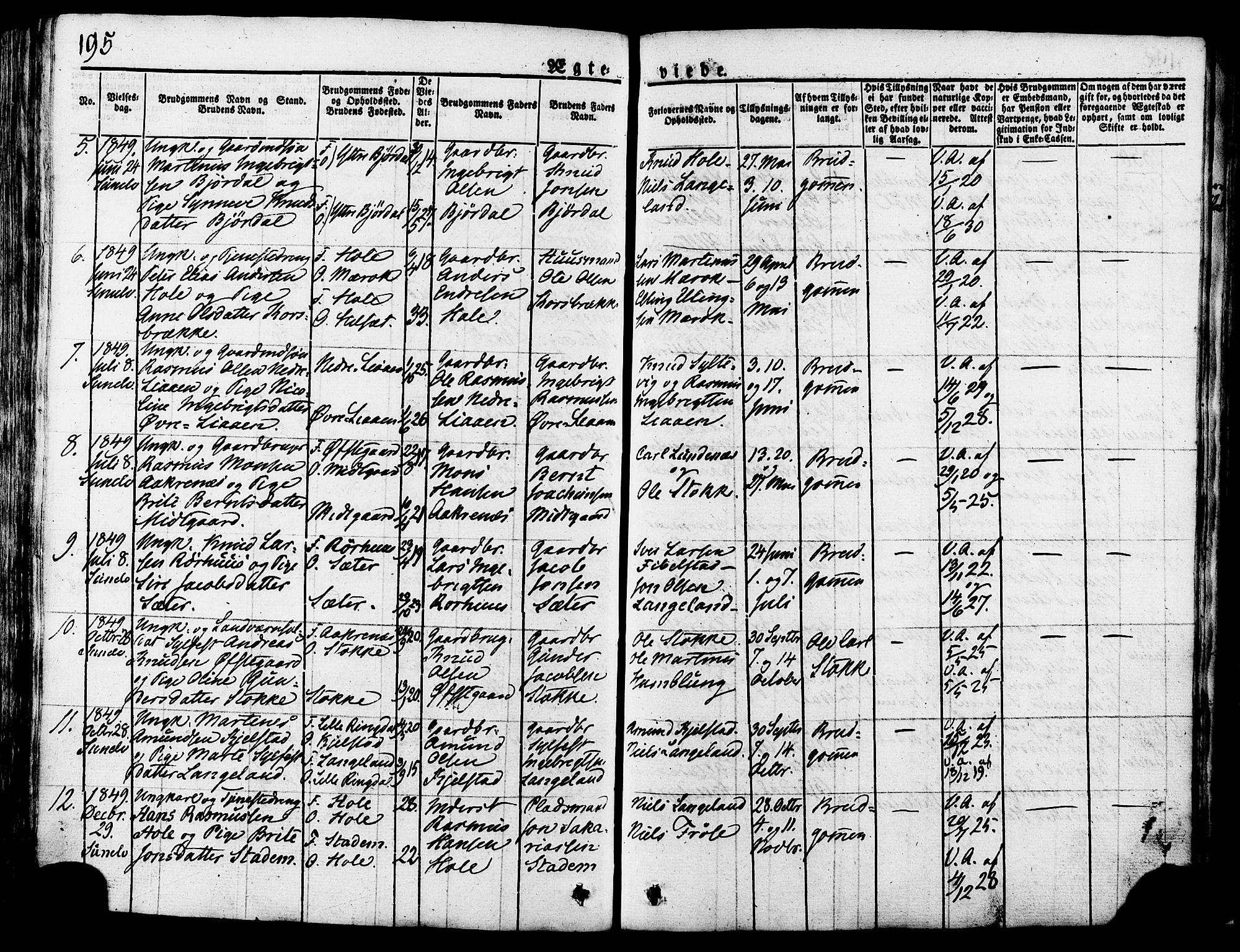 Ministerialprotokoller, klokkerbøker og fødselsregistre - Møre og Romsdal, AV/SAT-A-1454/517/L0221: Parish register (official) no. 517A01, 1827-1858, p. 195